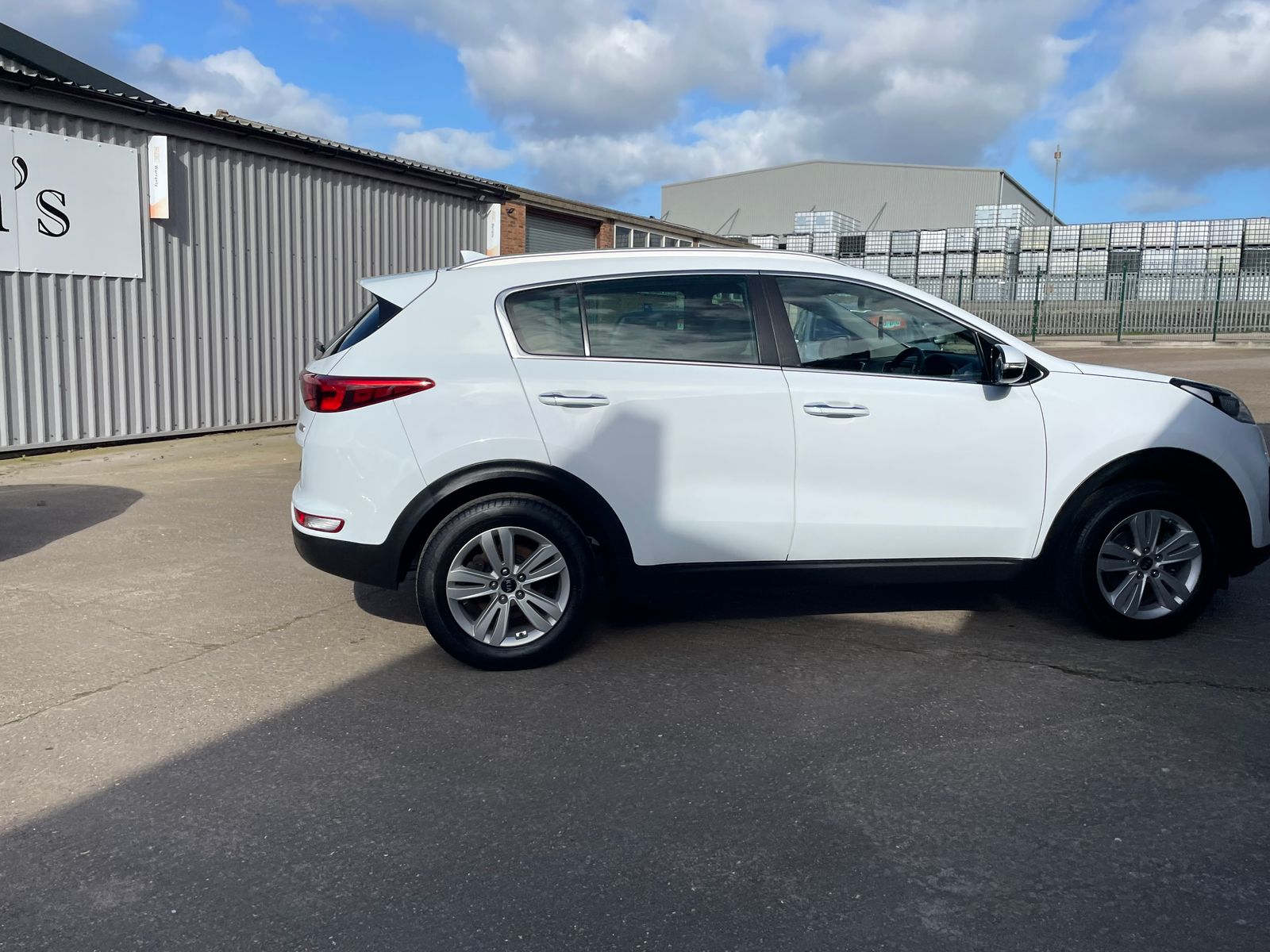 Kia Sportage 1.6 GDi 2 SUV 5dr Petrol Manual Euro 6 (s/s) (130 bhp) 5dr Manual 2017