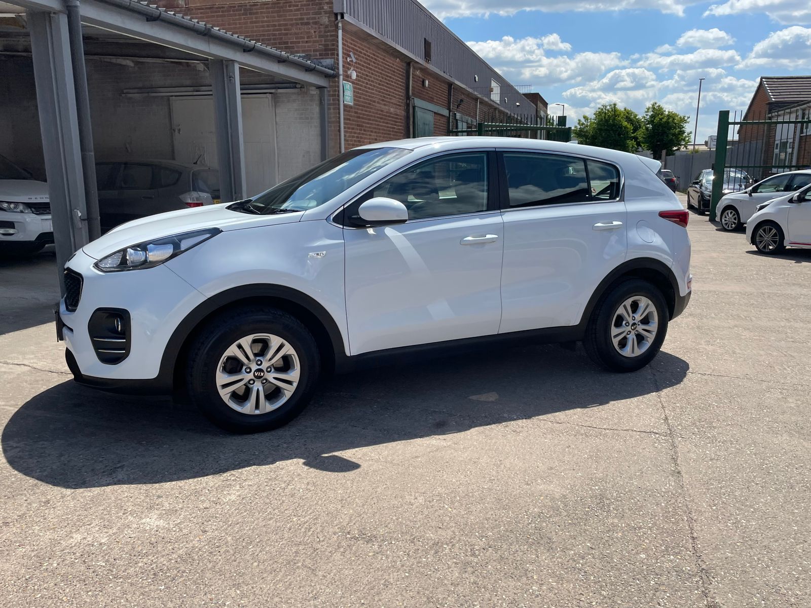 Kia Sportage 1.7 CRDi 1 SUV 5dr Diesel Manual Euro 6 (s/s) (114 bhp) 5dr Manual 2017