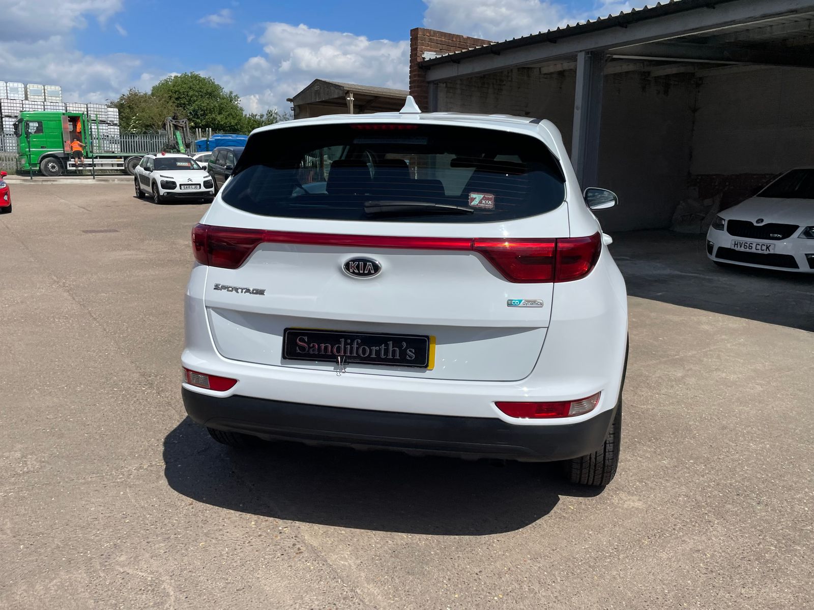 Kia Sportage 1.7 CRDi 1 SUV 5dr Diesel Manual Euro 6 (s/s) (114 bhp) 5dr Manual 2017