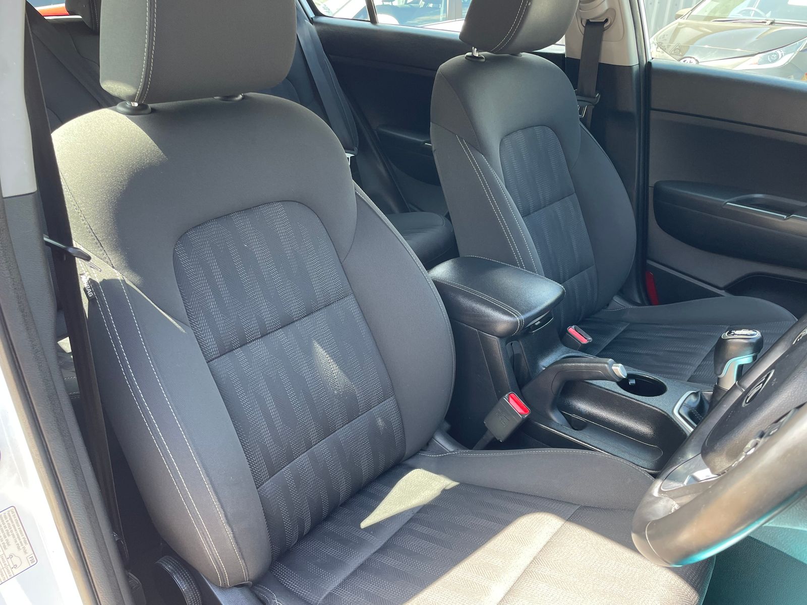 Kia Sportage 1.7 CRDi 1 SUV 5dr Diesel Manual Euro 6 (s/s) (114 bhp) 5dr Manual 2017