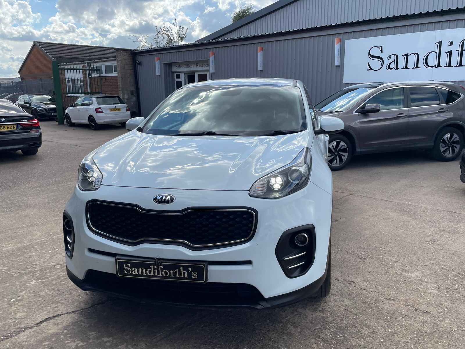 Kia Sportage 1.7 CRDi 1 SUV 5dr Diesel Manual Euro 6 (s/s) (114 bhp) 5dr Manual 2016