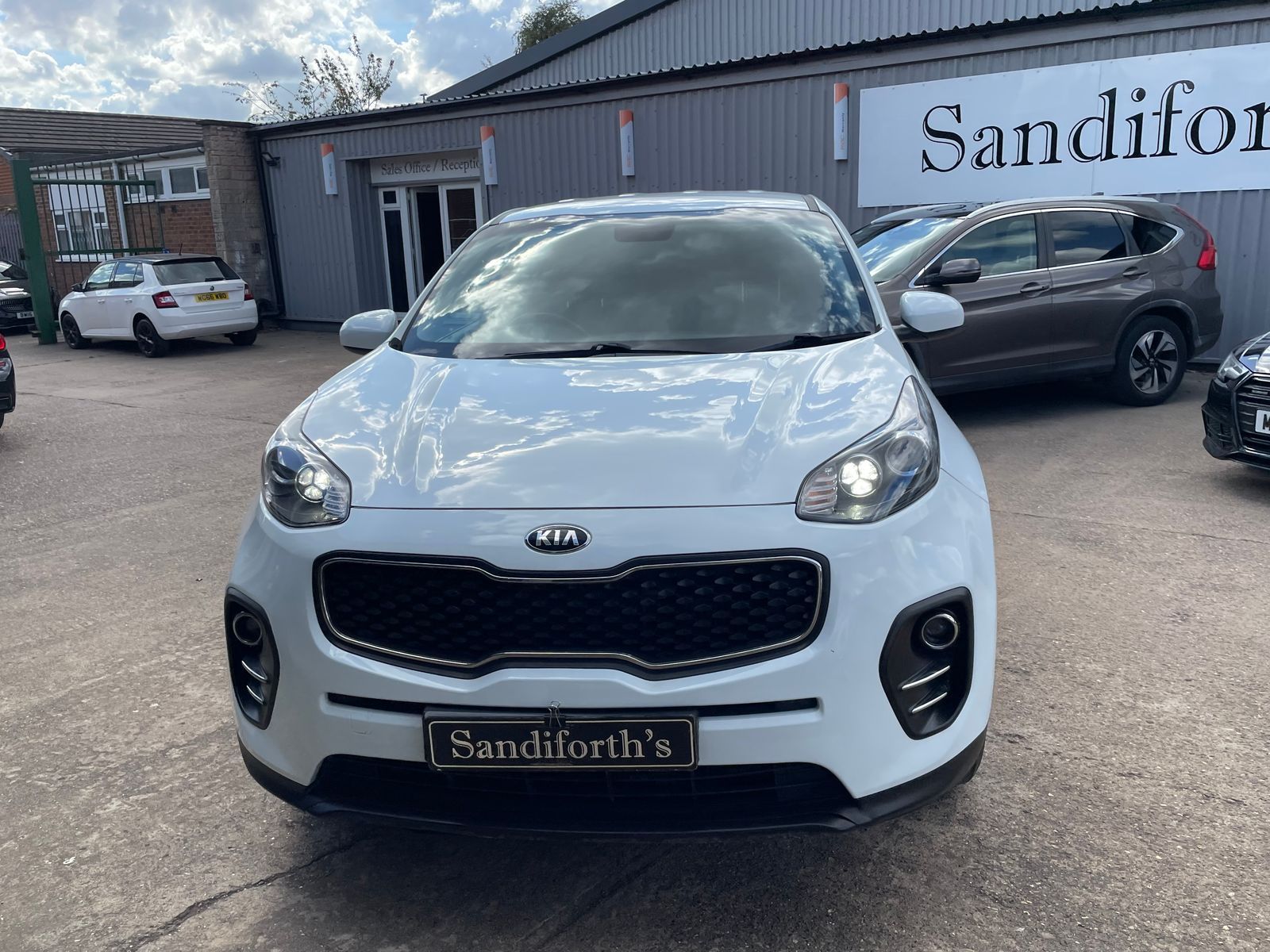 Kia Sportage 1.7 CRDi 1 SUV 5dr Diesel Manual Euro 6 (s/s) (114 bhp) 5dr Manual 2016
