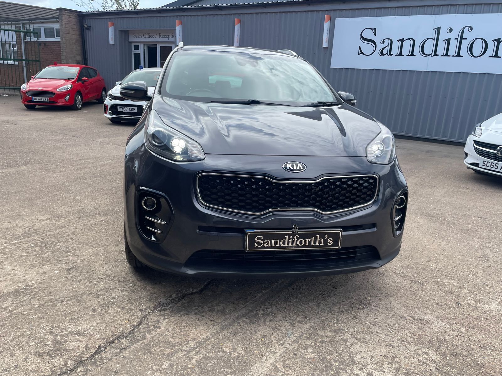 Kia Sportage 1.7 CRDi 2 SUV 5dr Diesel Manual Euro 6 (s/s) (114 bhp) 5dr Manual 2016