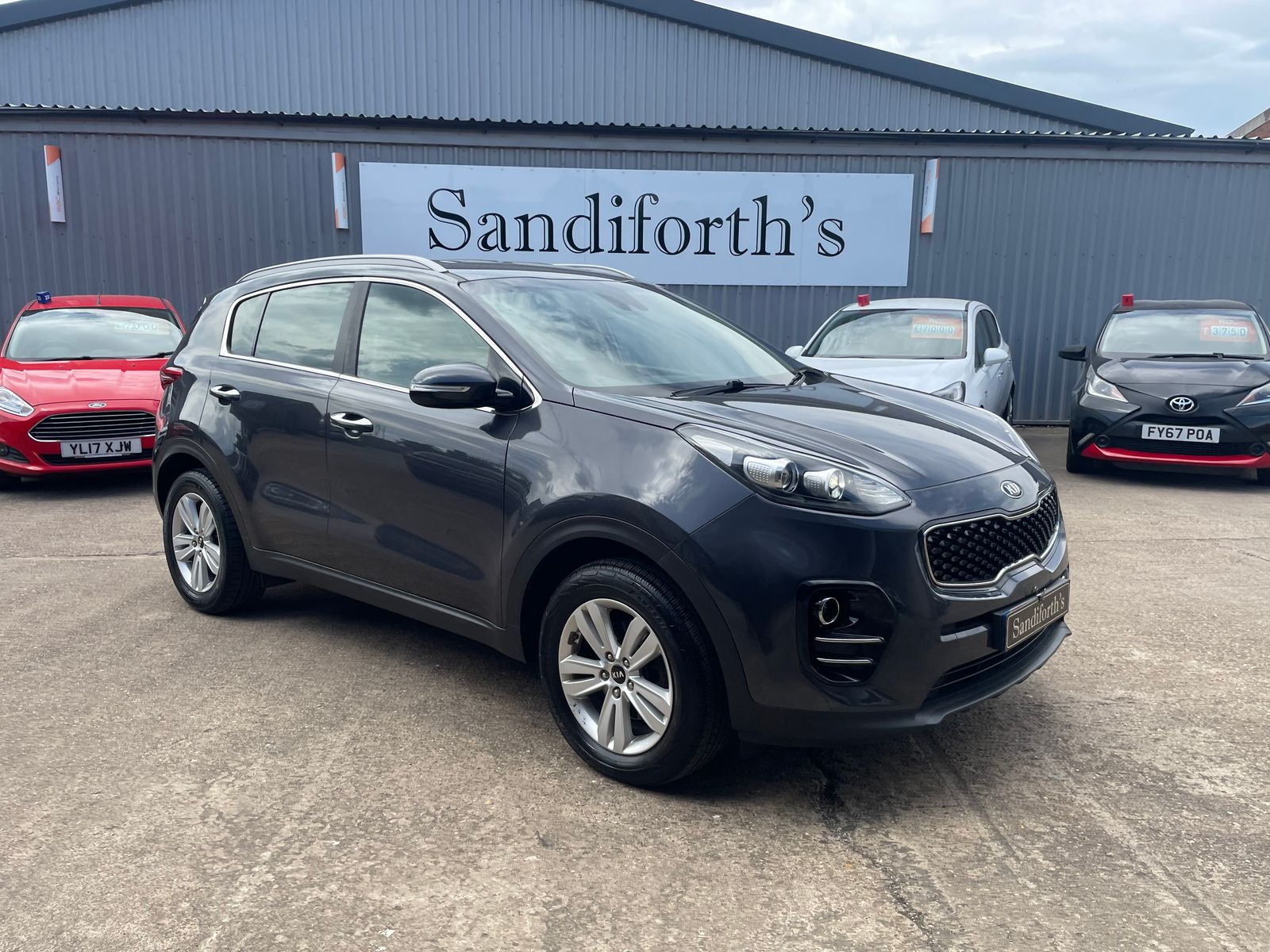 Kia Sportage 1.7 CRDi 2 SUV 5dr Diesel Manual Euro 6 (s/s) (114 bhp) 5dr Manual 2016