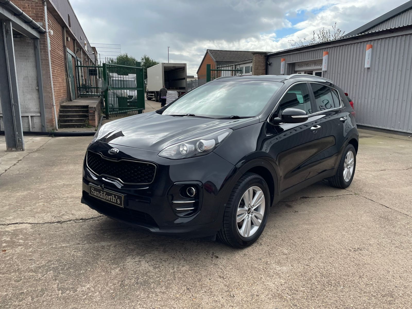 Kia Sportage 1.7 CRDi 2 SUV 5dr Diesel Manual Euro 6 (s/s) (114 bhp) 5dr Manual 2017