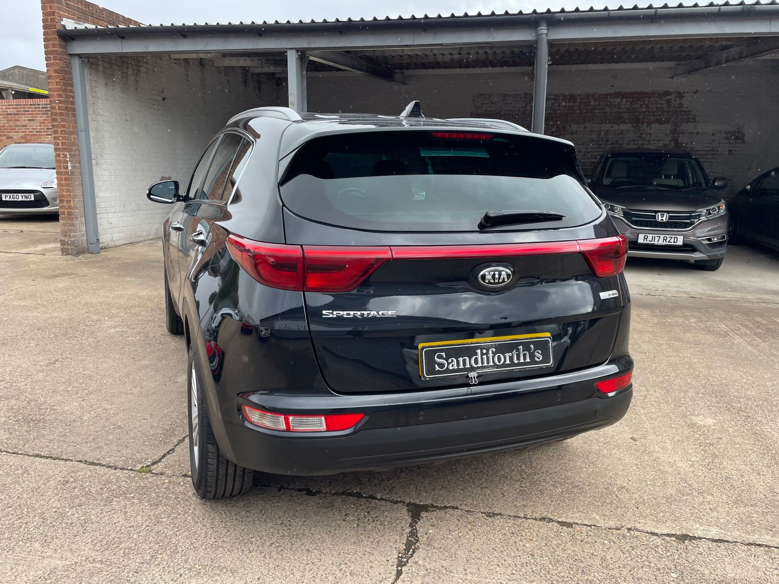 Kia Sportage 1.7 CRDi 2 SUV 5dr Diesel Manual Euro 6 (s/s) (114 bhp) 5dr Manual 2017
