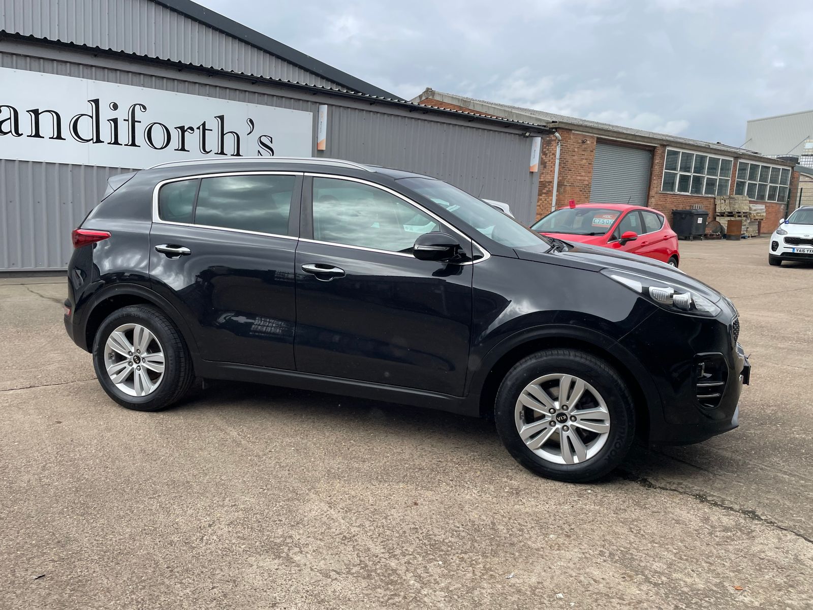 Kia Sportage 1.7 CRDi 2 SUV 5dr Diesel Manual Euro 6 (s/s) (114 bhp) 5dr Manual 2017