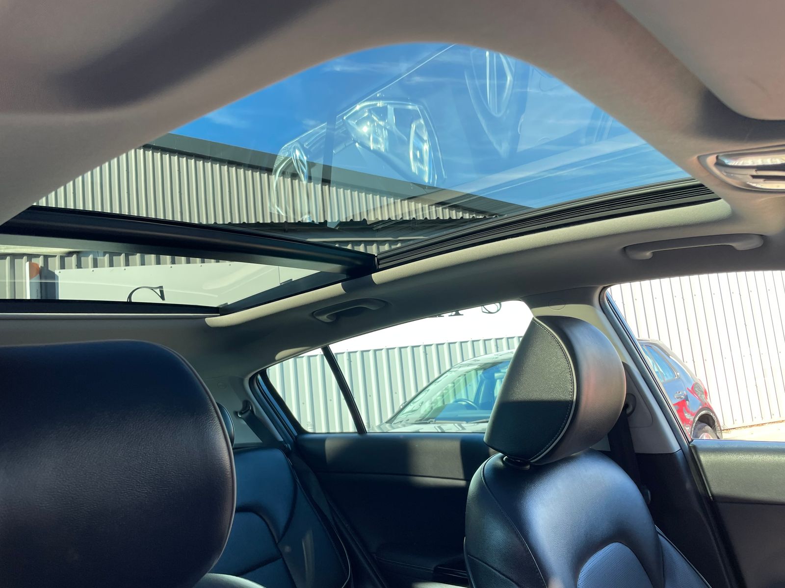 Kia Sportage 1.7 CRDi 3 SUV 5dr Diesel DCT Euro 6 (s/s) (139 bhp) 5dr Automatic 2017