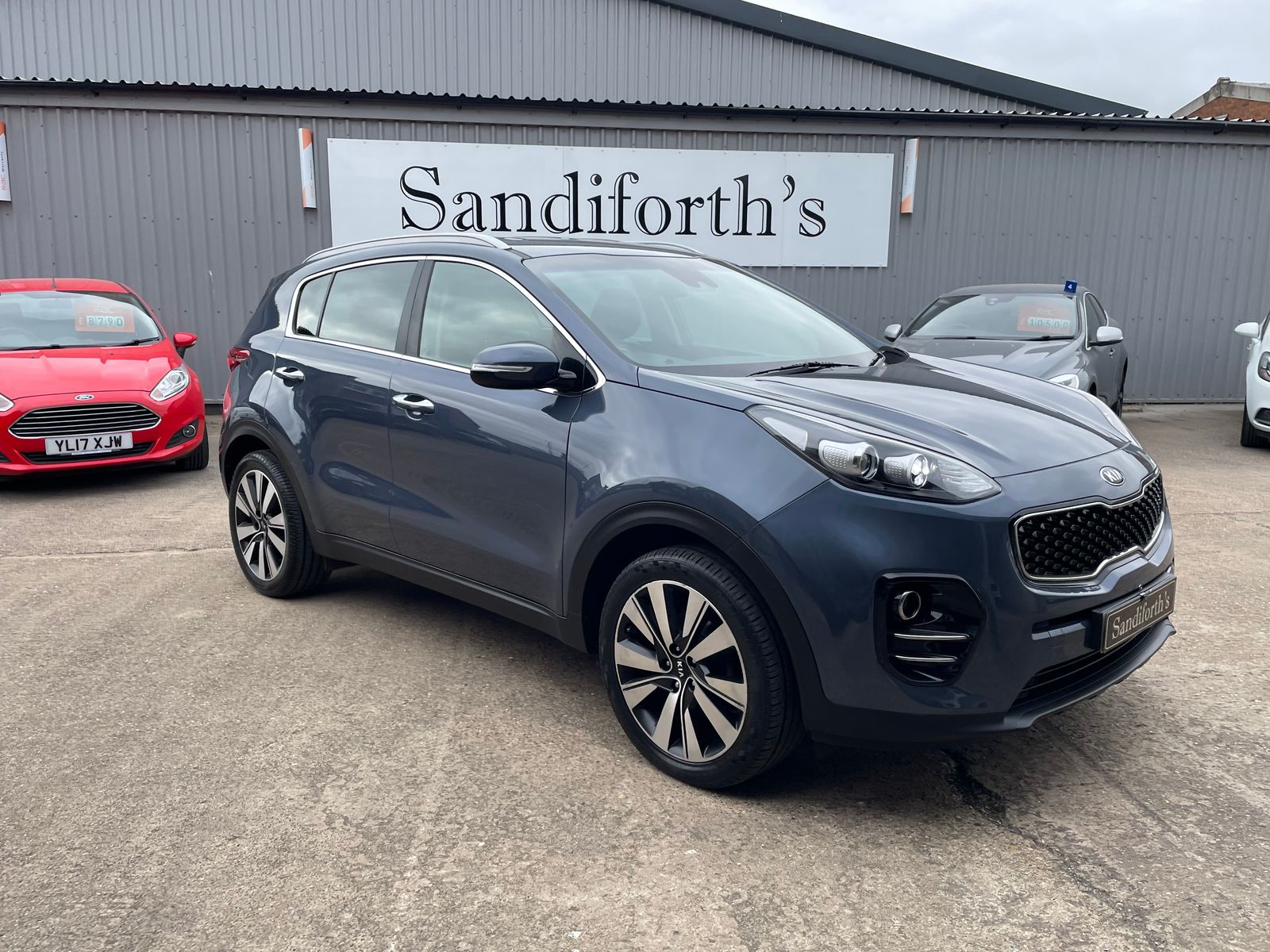 Kia Sportage 1.7 CRDi 3 SUV 5dr Diesel Manual Euro 6 (s/s) (114 bhp) 5dr Manual 2016