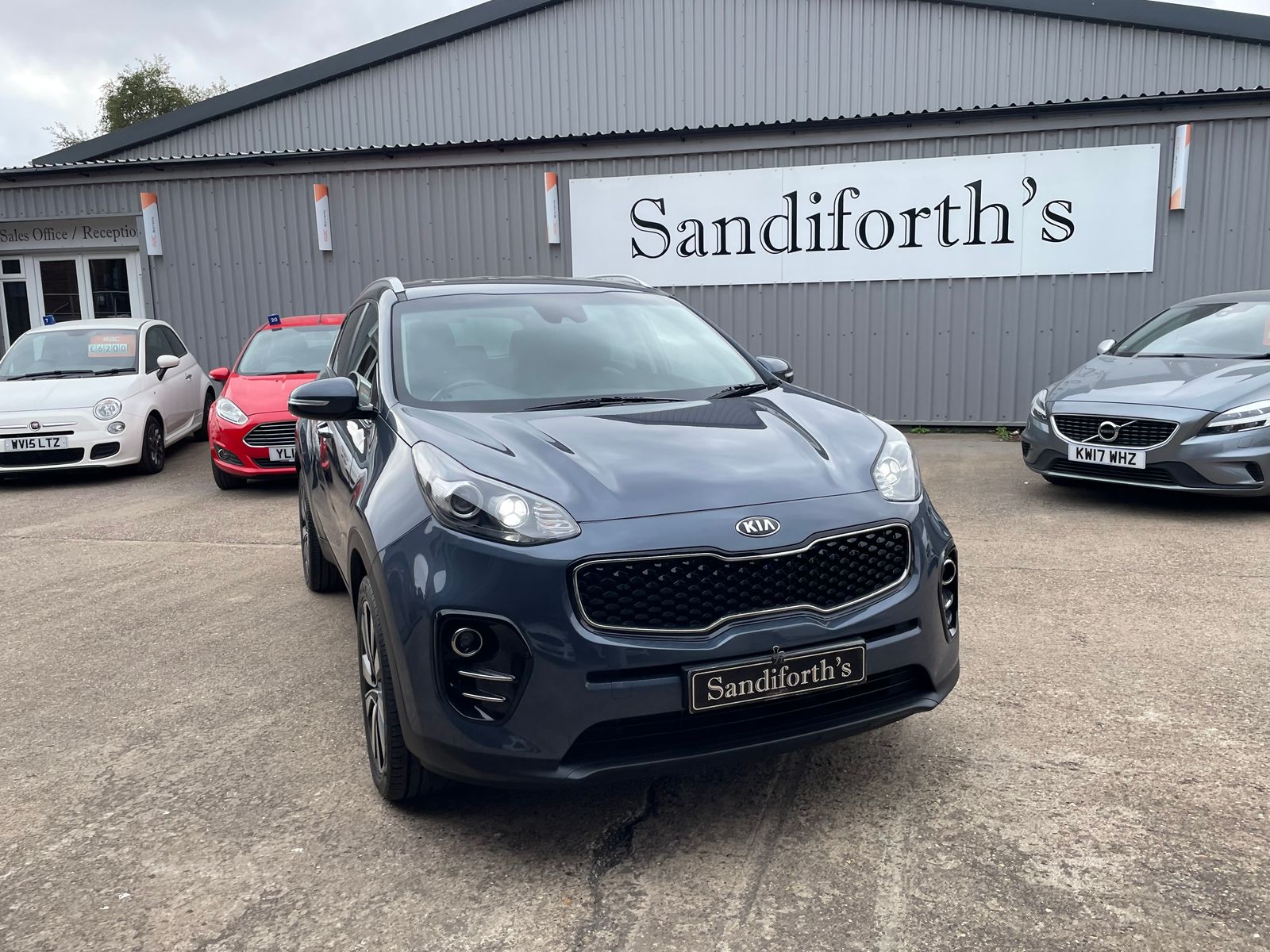 Kia Sportage 1.7 CRDi 3 SUV 5dr Diesel Manual Euro 6 (s/s) (114 bhp) 5dr Manual 2016