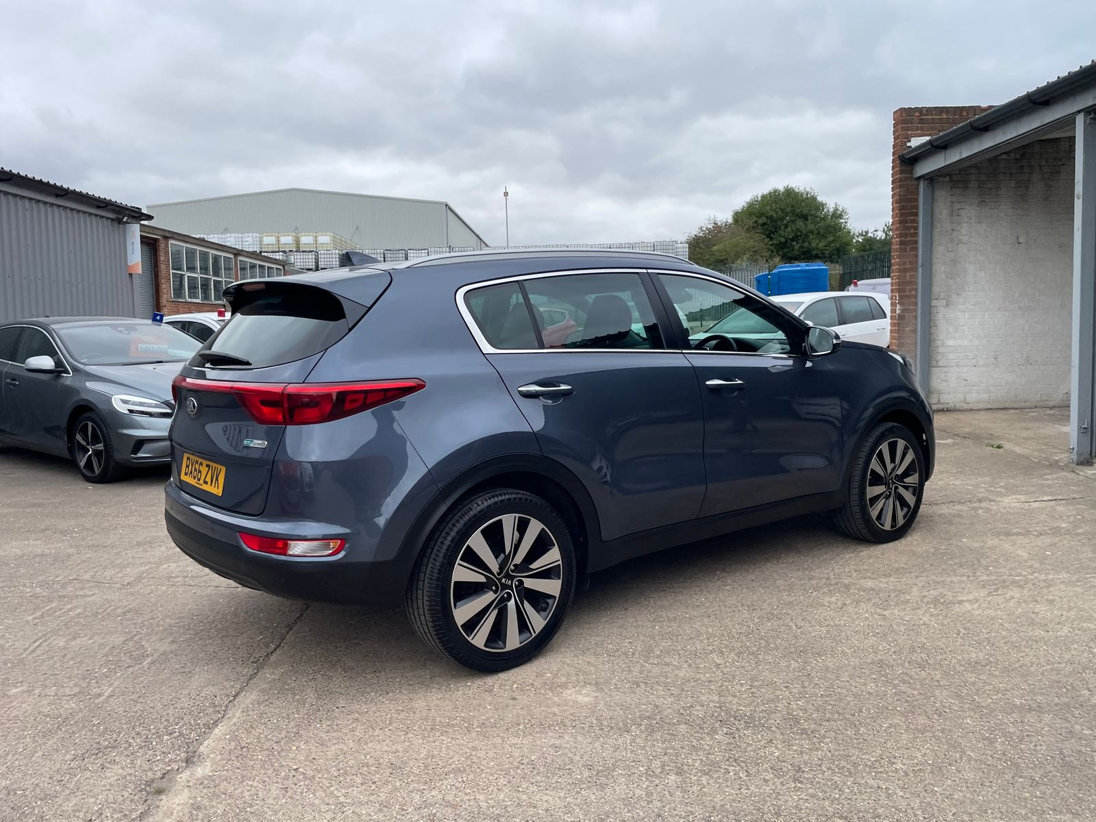 Kia Sportage 1.7 CRDi 3 SUV 5dr Diesel Manual Euro 6 (s/s) (114 bhp) 5dr Manual 2016