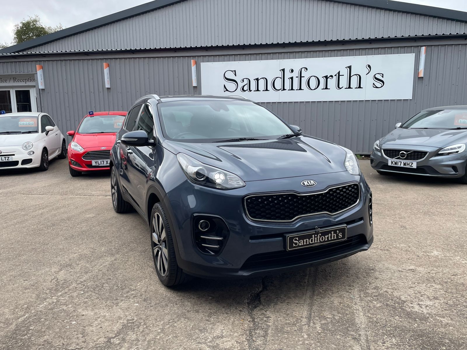 Kia Sportage 1.7 CRDi 3 SUV 5dr Diesel Manual Euro 6 (s/s) (114 bhp) 5dr Manual 2016