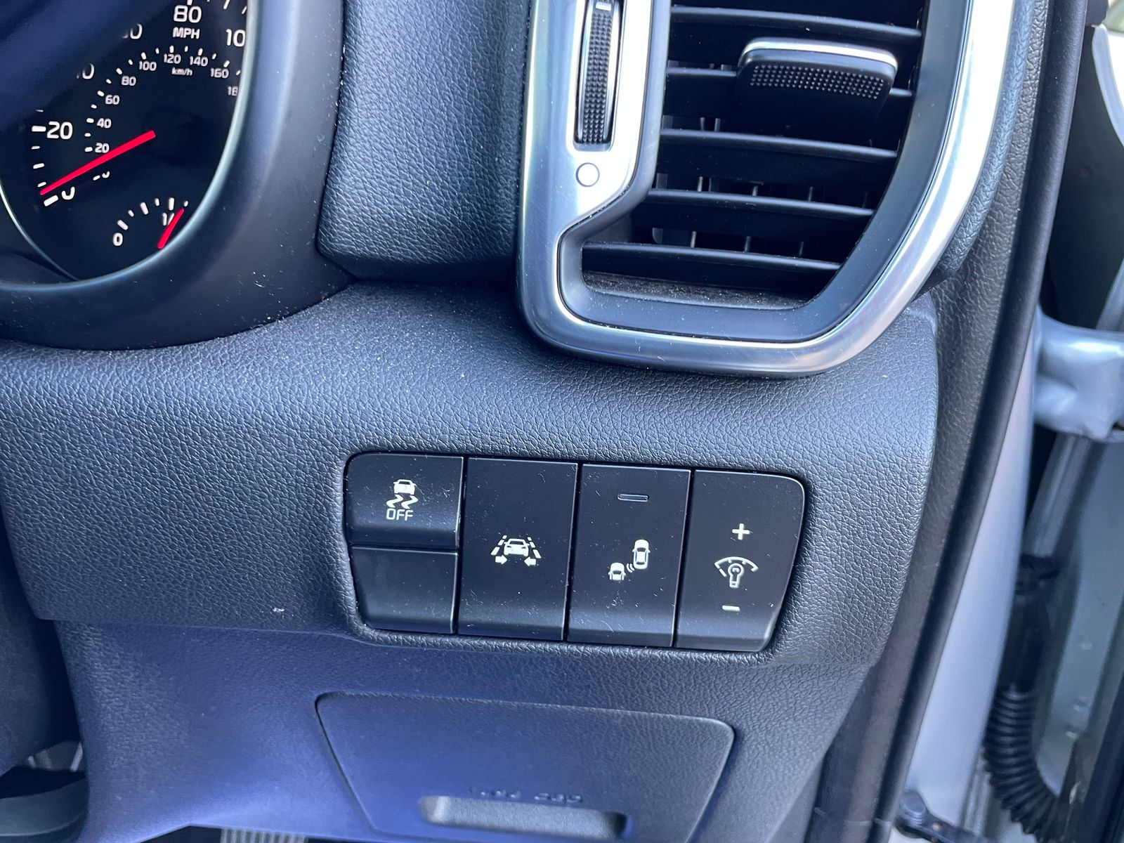 Kia Sportage 1.7 CRDi 4 SUV 5dr Diesel Manual Euro 6 (s/s) (114 bhp) 5dr Manual 2016