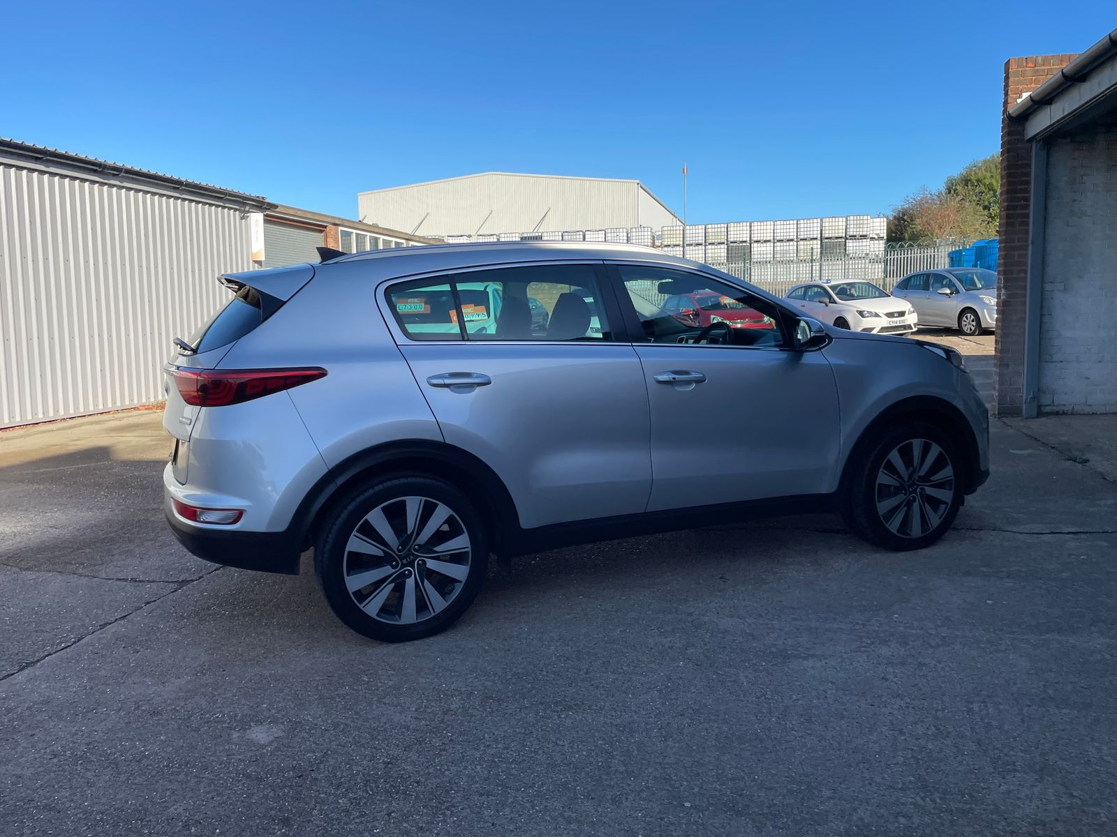 Kia Sportage 1.7 CRDi 4 SUV 5dr Diesel Manual Euro 6 (s/s) (114 bhp) 5dr Manual 2016