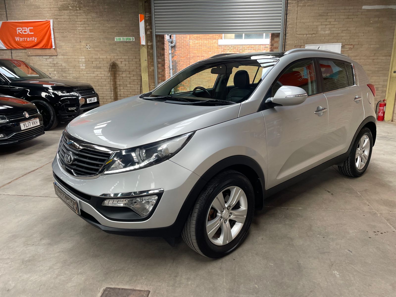Kia Sportage 1.7 CRDi EcoDynamics 2 SUV 5dr Diesel Manual 2WD Euro 5 (s/s) (114 bhp) PAN ROOF,  5dr Manual 2013