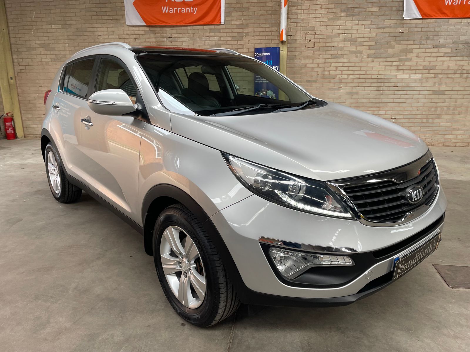 Kia Sportage 1.7 CRDi EcoDynamics 2 SUV 5dr Diesel Manual 2WD Euro 5 (s/s) (114 bhp) PAN ROOF,  5dr Manual 2013