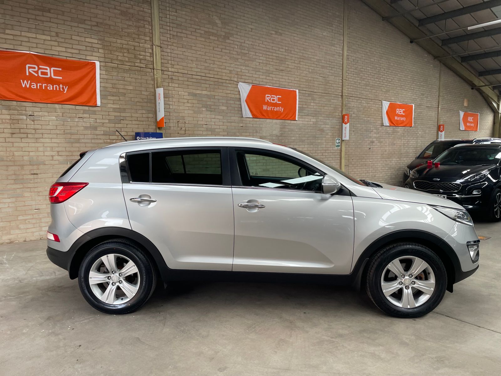 Kia Sportage 1.7 CRDi EcoDynamics 2 SUV 5dr Diesel Manual 2WD Euro 5 (s/s) (114 bhp) PAN ROOF,  5dr Manual 2013