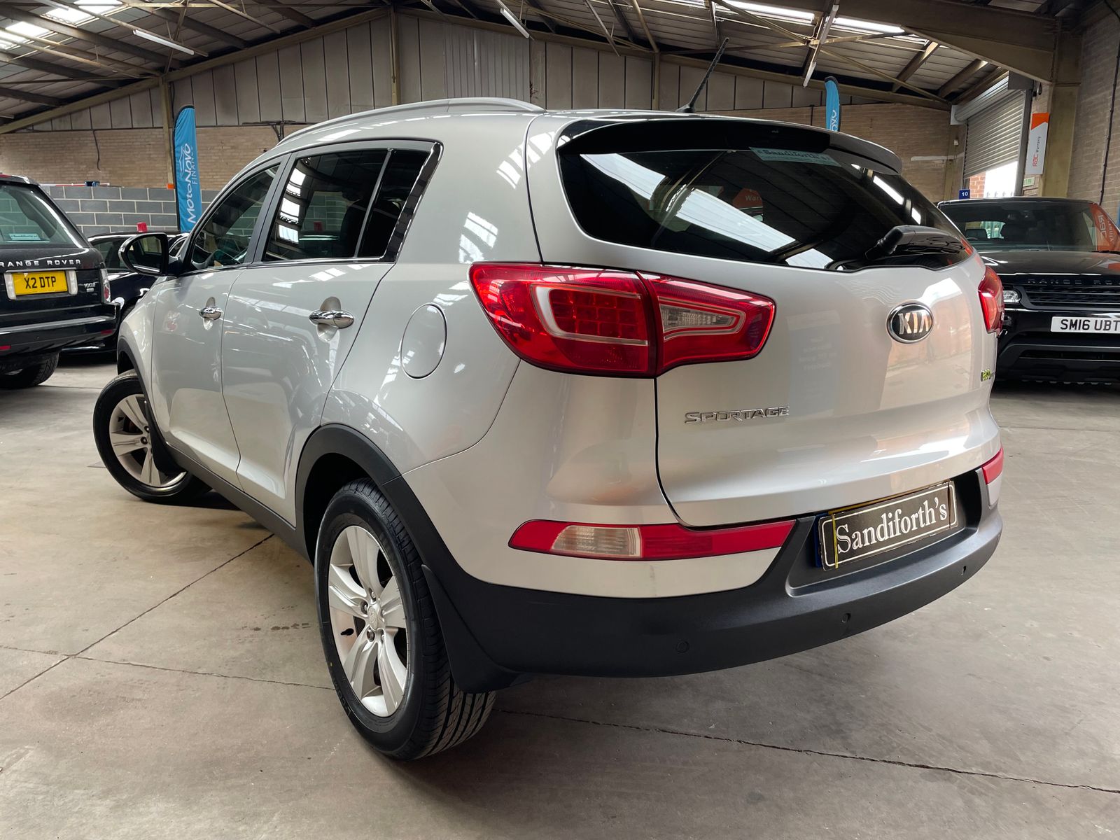 Kia Sportage 1.7 CRDi EcoDynamics 2 SUV 5dr Diesel Manual 2WD Euro 5 (s/s) (114 bhp) PAN ROOF,  5dr Manual 2013