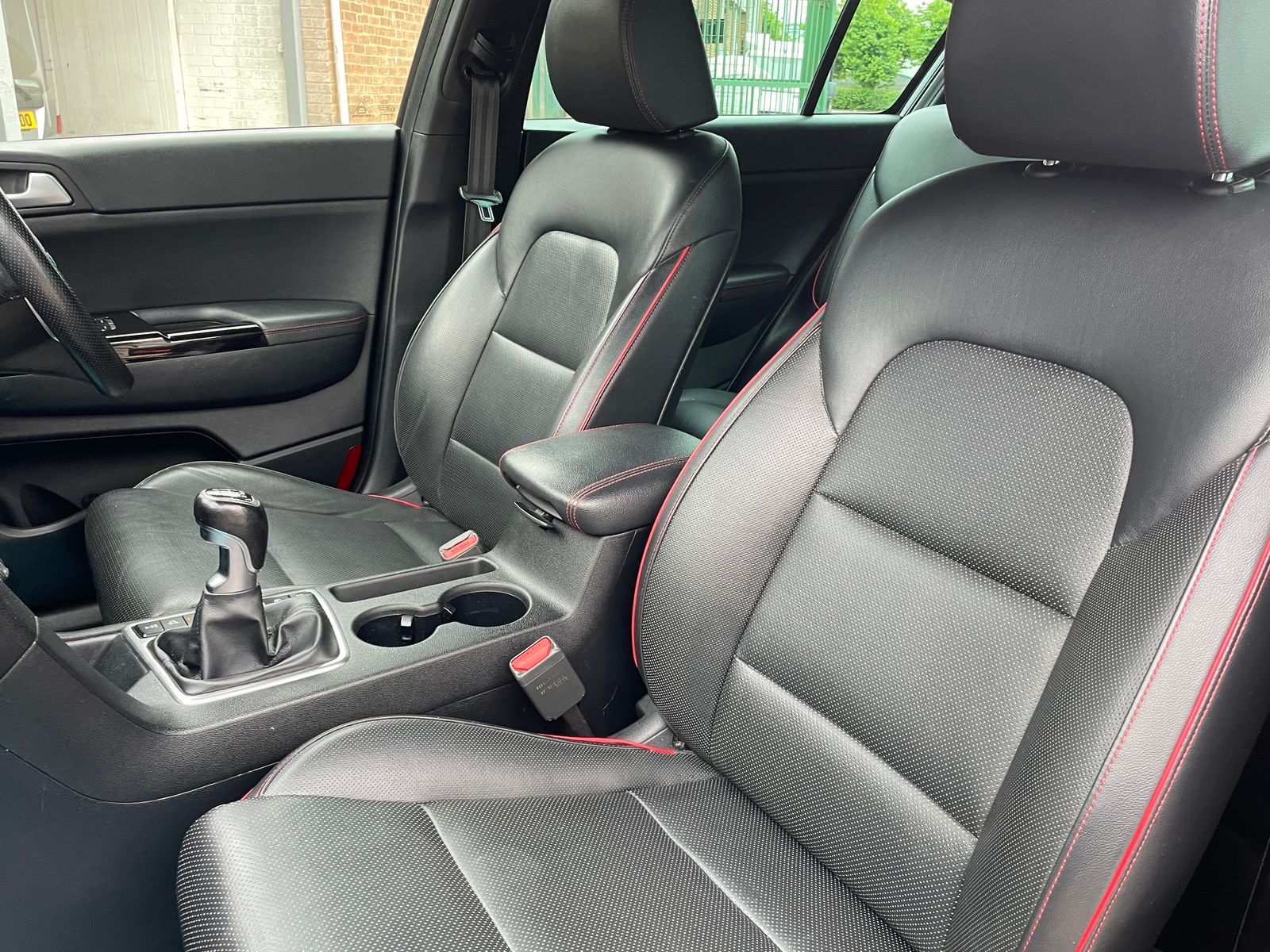 Kia Sportage 2.0 CRDi EcoDynamics+ GT-Line SUV 5dr Diesel Hybrid Manual AWD Euro 6 (s/s) (182 bhp) 5dr Manual 2020