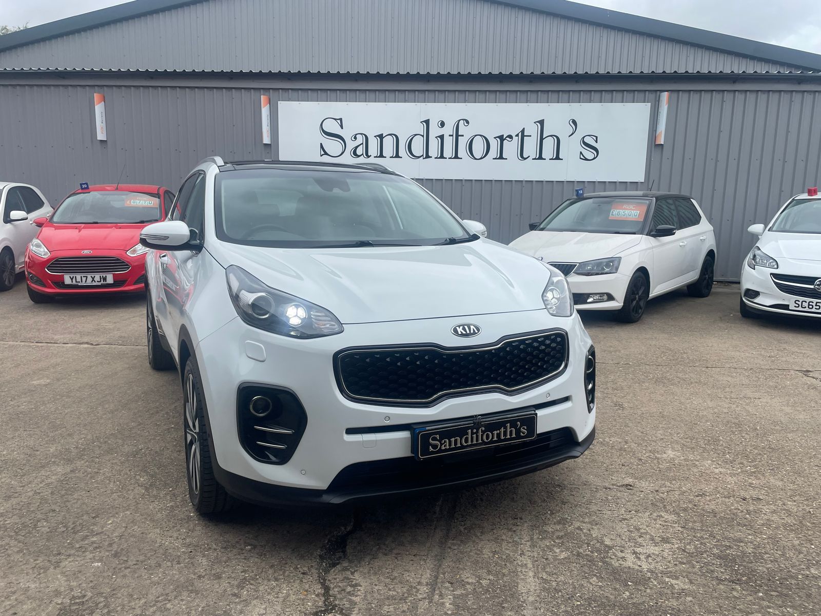 Kia Sportage 2.0 CRDi First Edition SUV 5dr Diesel Auto AWD Euro 6 (182 bhp) 5dr Automatic 2016