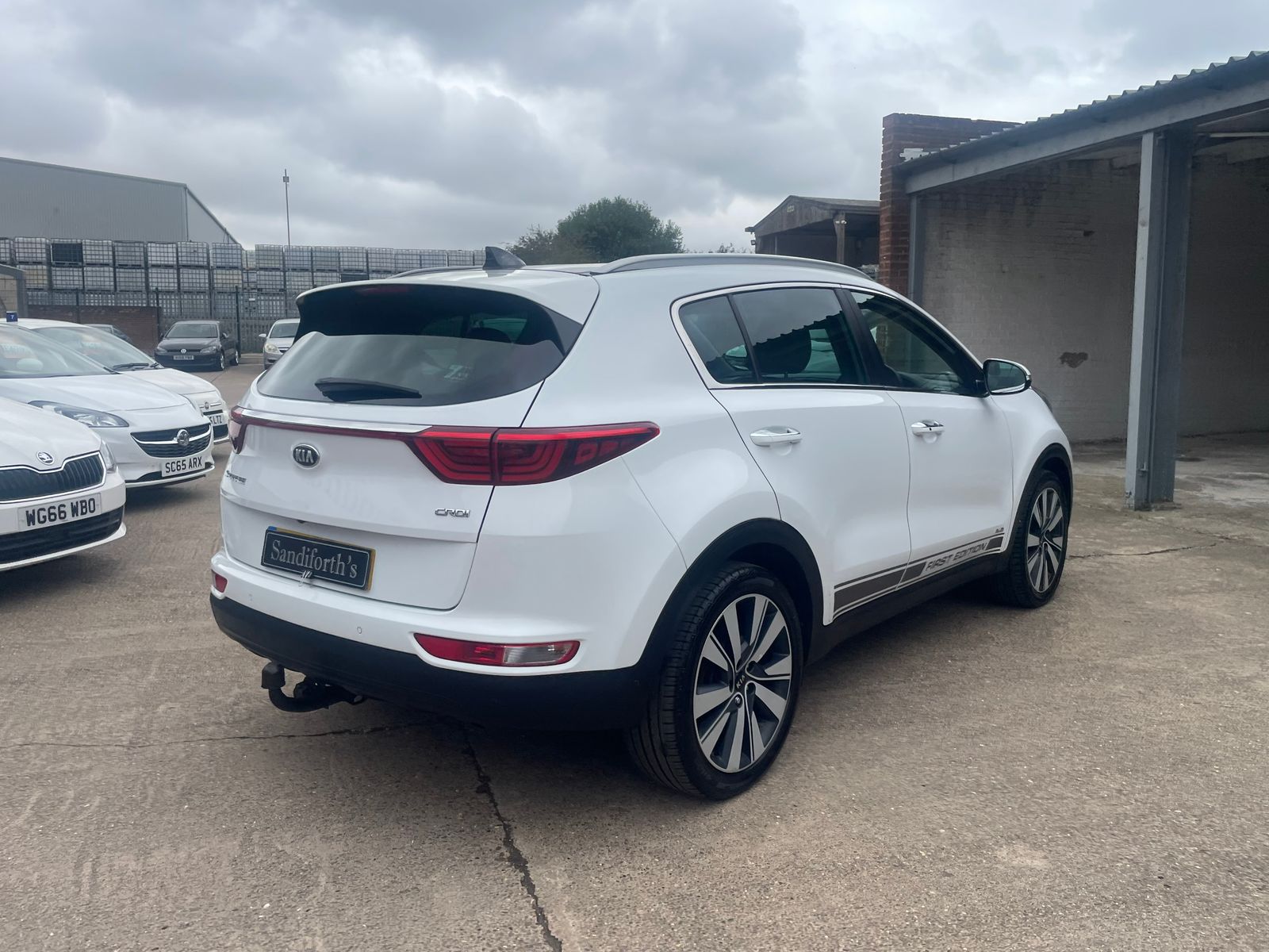 Kia Sportage 2.0 CRDi First Edition SUV 5dr Diesel Auto AWD Euro 6 (182 bhp) 5dr Automatic 2016
