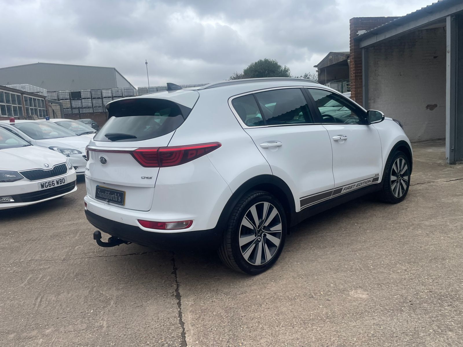 Kia Sportage 2.0 CRDi First Edition SUV 5dr Diesel Auto AWD Euro 6 (182 bhp) 5dr Automatic 2016