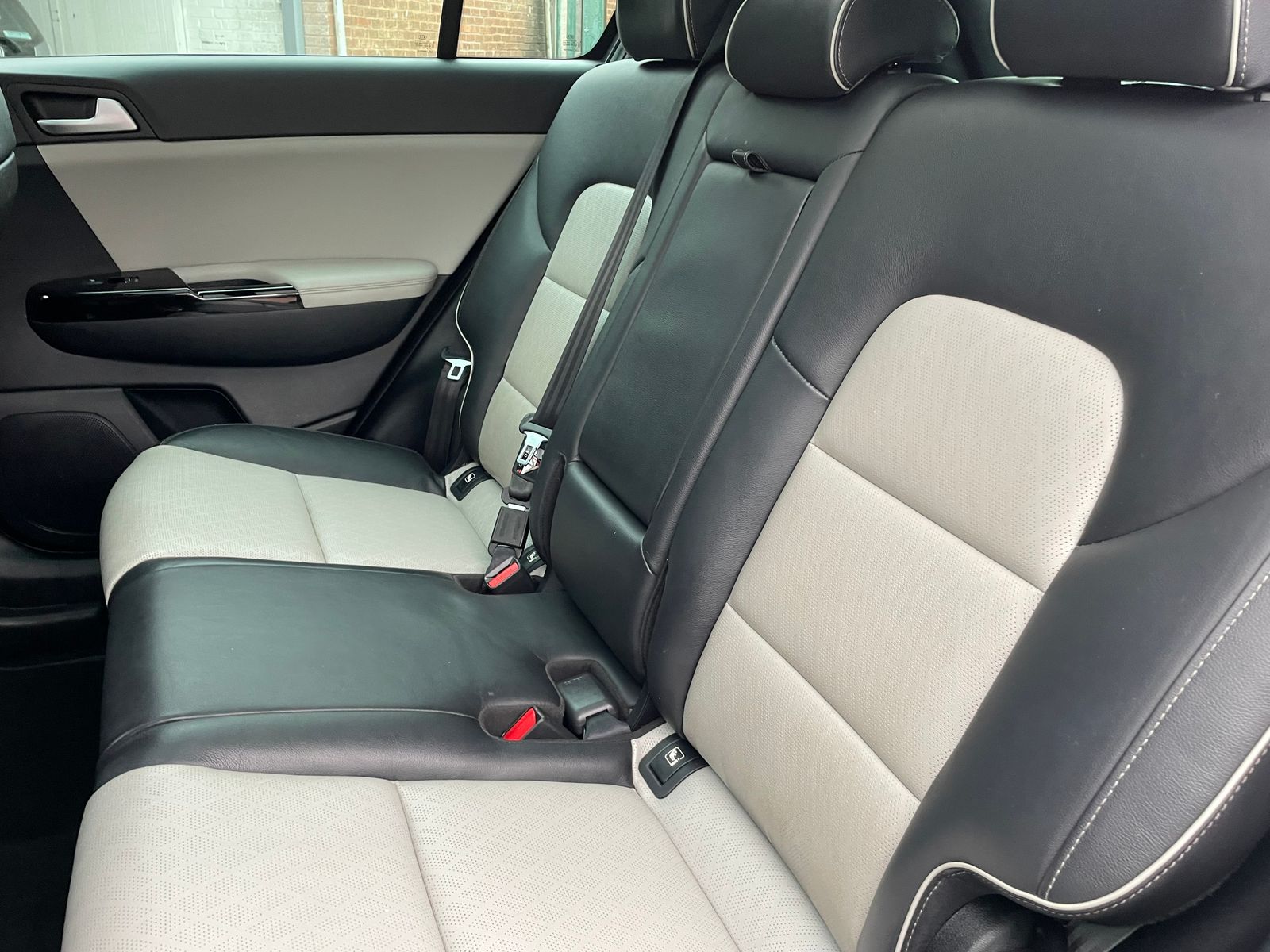 Kia Sportage 2.0 CRDi GT-Line S SUV 5dr Diesel Auto AWD Euro 6 (182 bhp) 5dr Automatic 2017