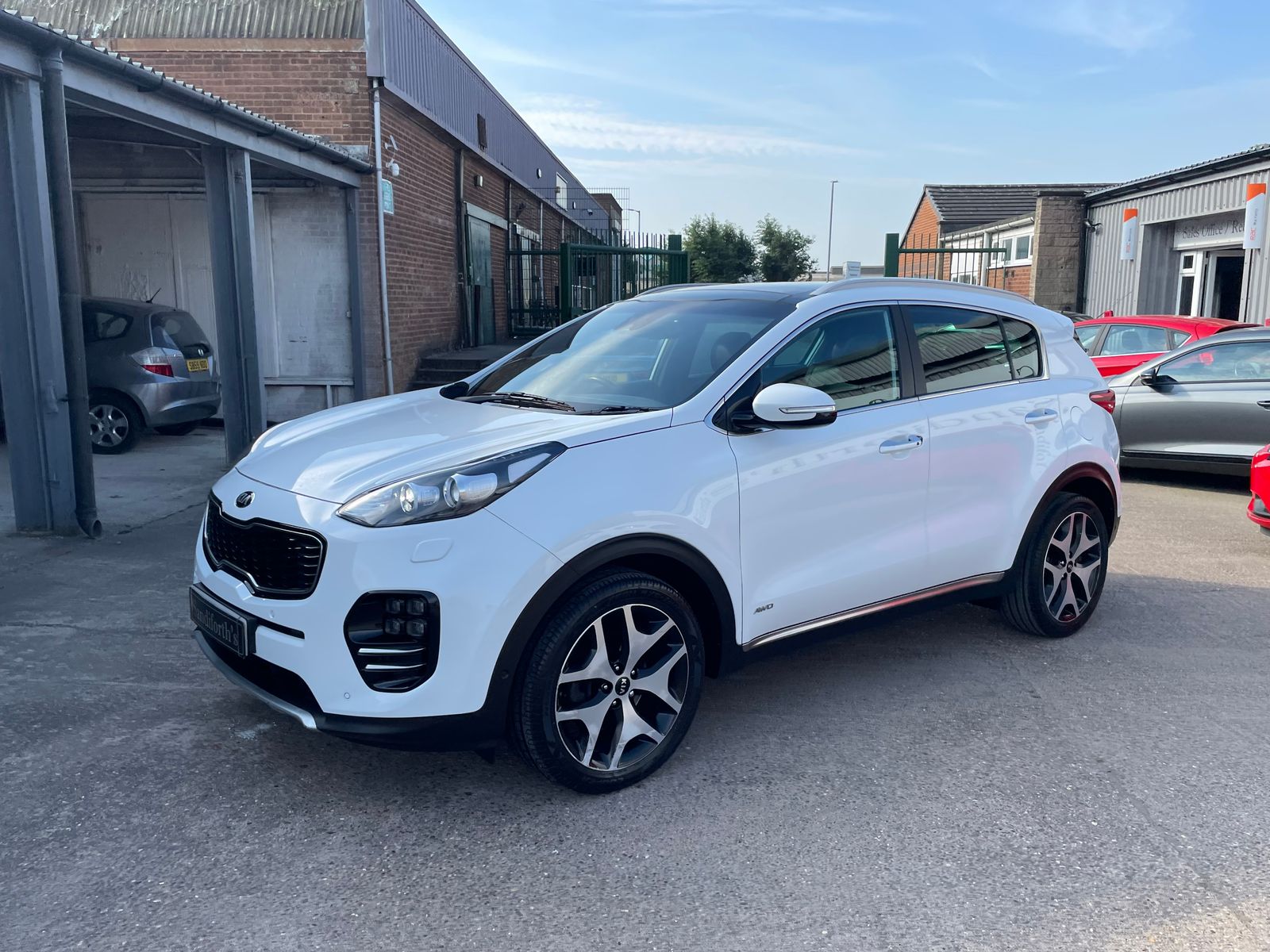 Kia Sportage 2.0 CRDi GT-Line S SUV 5dr Diesel Auto AWD Euro 6 (182 bhp)Only 38k 7 Dealer Services 5dr Automatic 2017