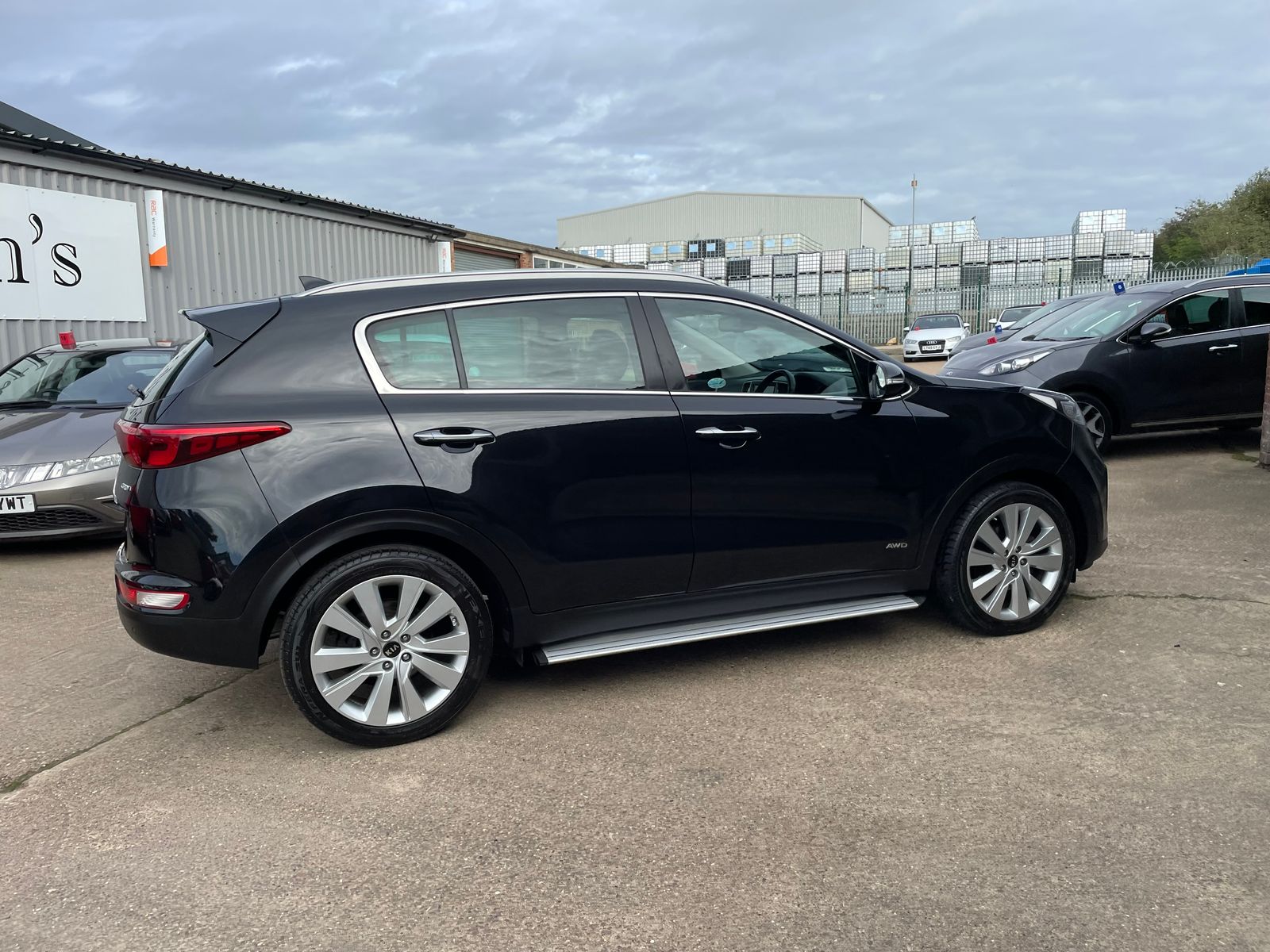 Kia Sportage 2.0 CRDi KX-3 SUV 5dr Diesel Auto AWD Euro 6 (134 bhp) 1 Former Keeper, 8 Services  5dr Automatic 2016