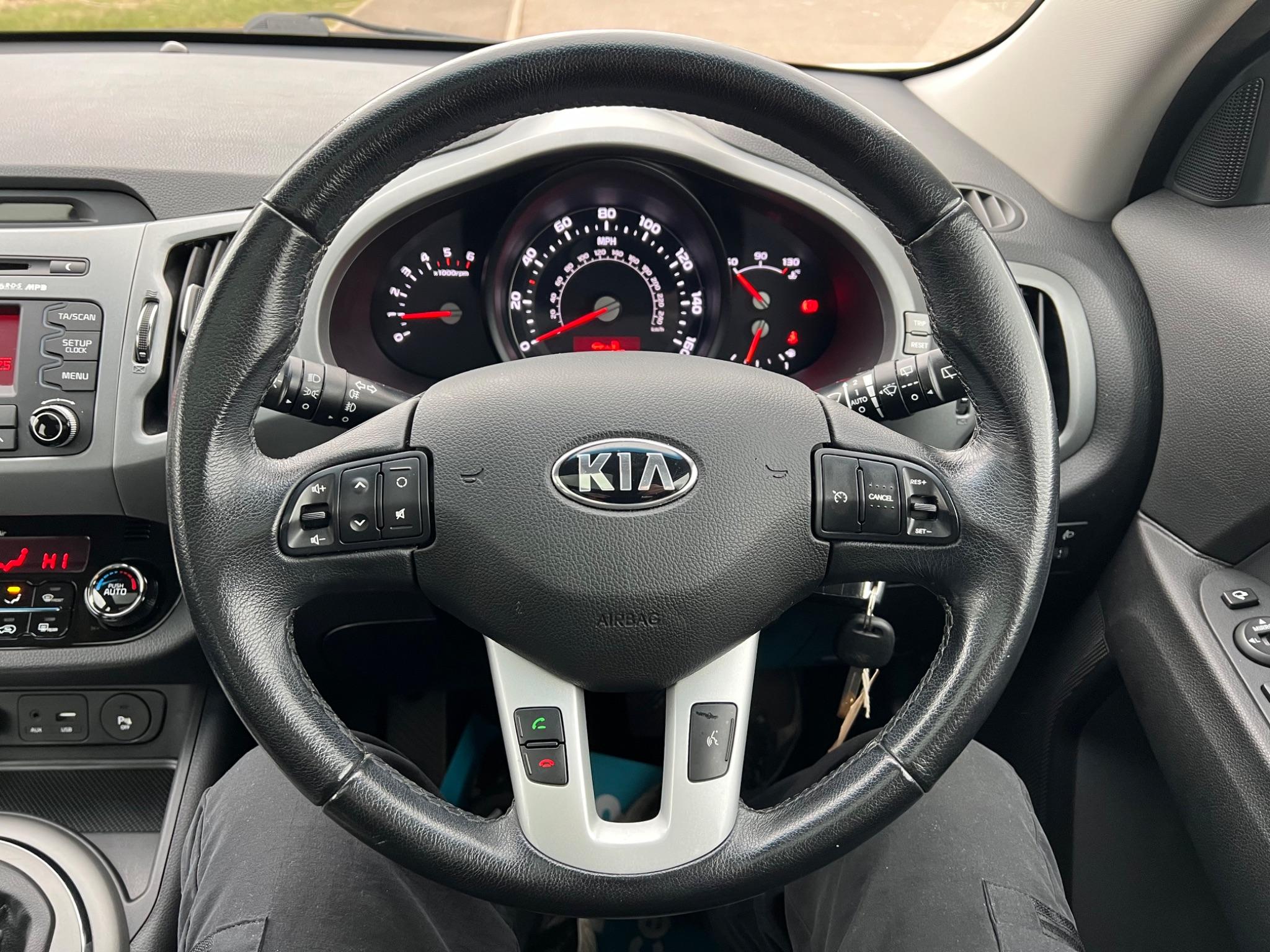 Kia Sportage 1.7 CRDi EcoDynamics 2 2WD Euro 6 (s/s) 5dr 5dr Manual 2015