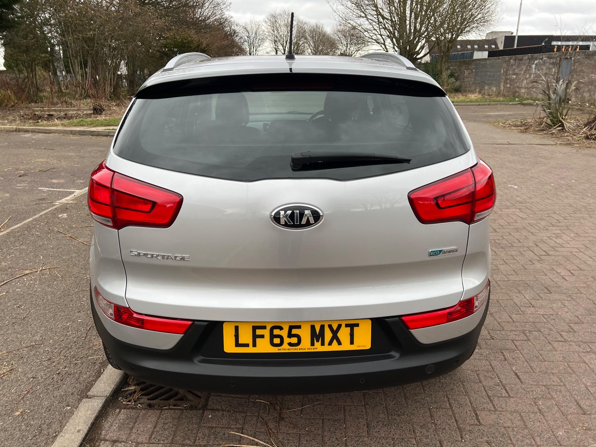 Kia Sportage 1.7 CRDi EcoDynamics 2 2WD Euro 6 (s/s) 5dr 5dr Manual 2015