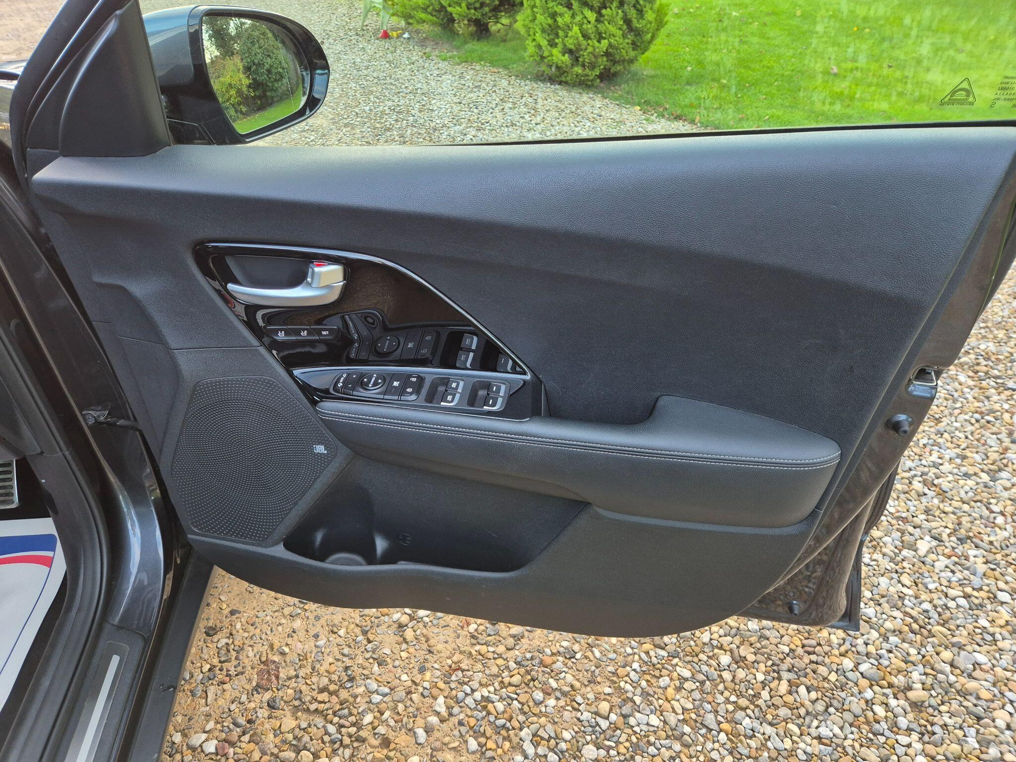 Kia Niro 1.6h GDi 4 DCT Euro 6 (s/s) 5dr ( 16in Alloy) 5dr Automatic 2019