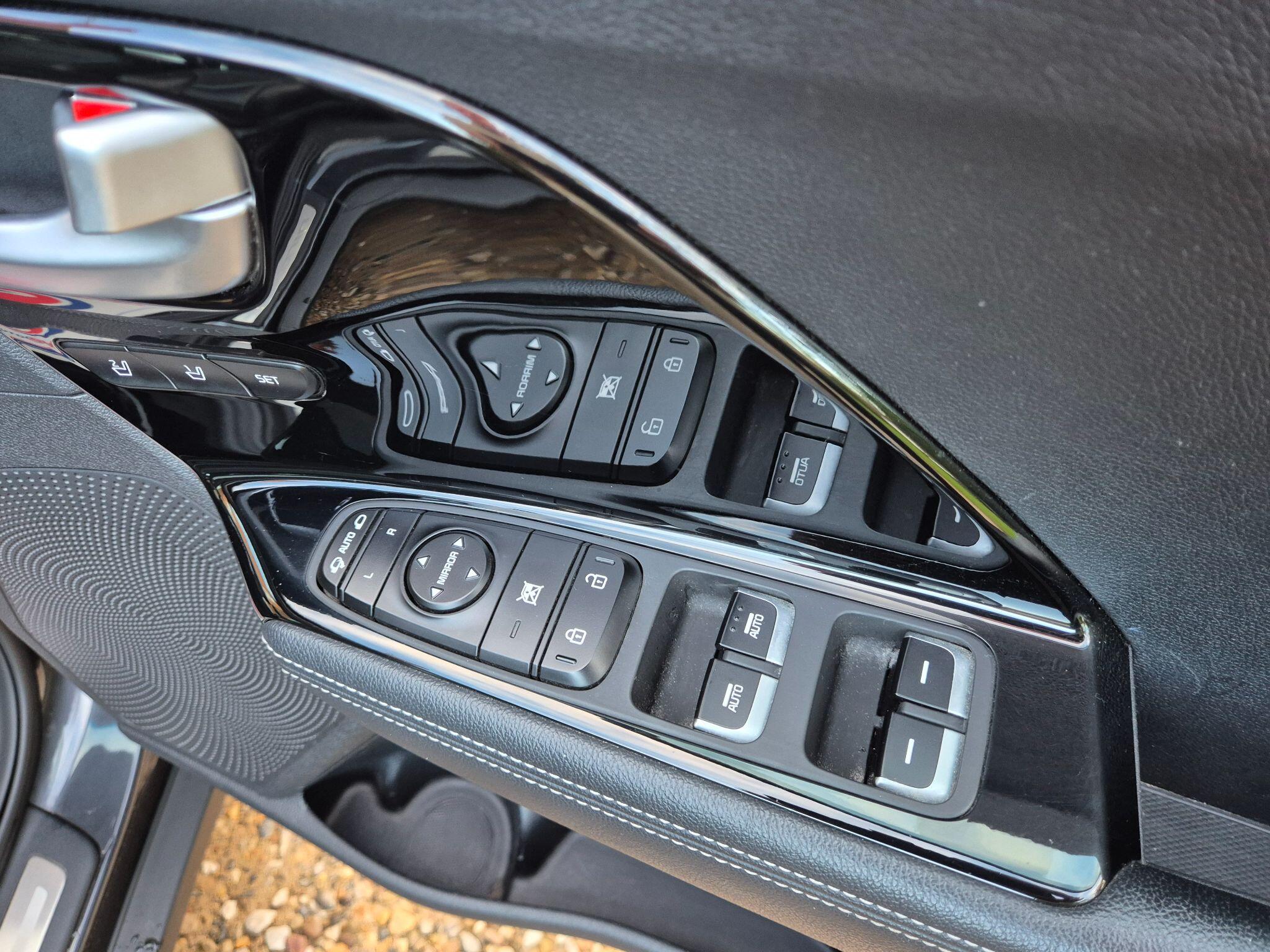 Kia Niro 1.6h GDi 4 DCT Euro 6 (s/s) 5dr ( 16in Alloy) 5dr Automatic 2019
