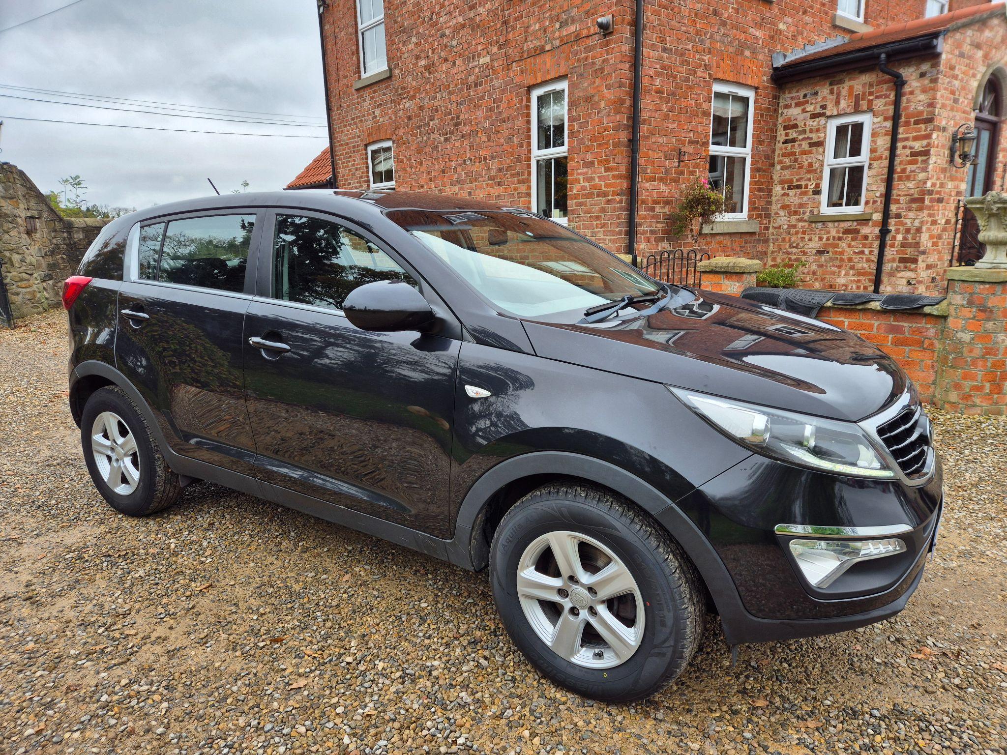 Kia Sportage 1.6 GDi 1 2WD Euro 5 5dr 5dr Manual 2014