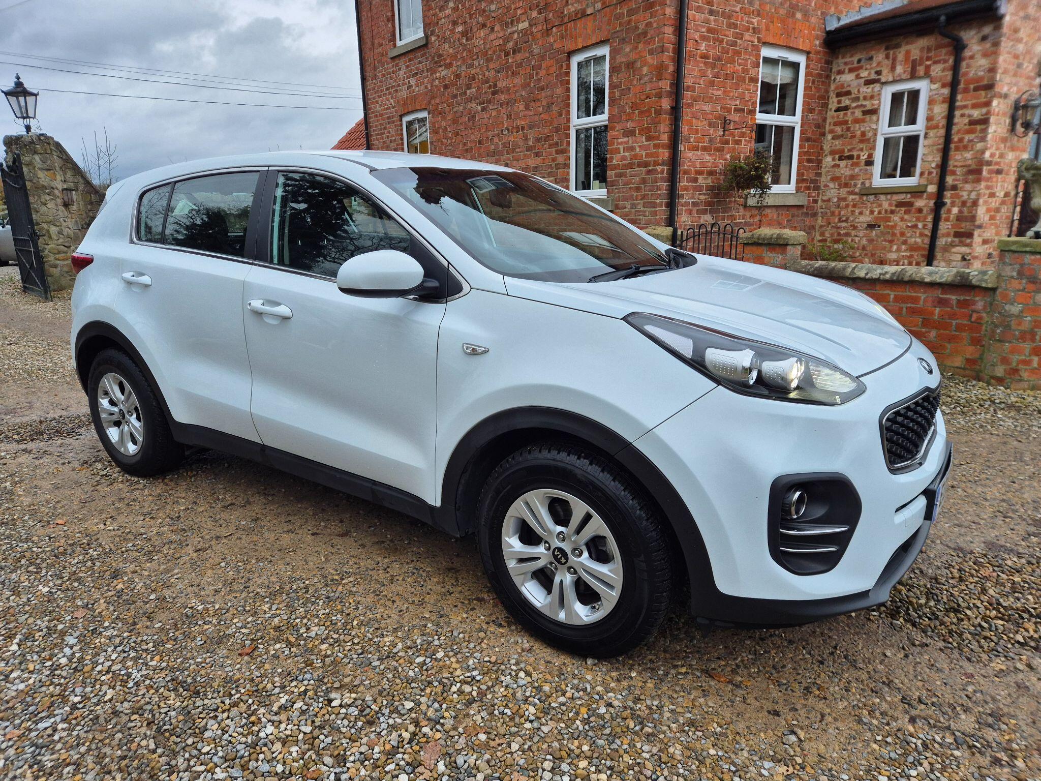 Kia Sportage 1.7 CRDi 1 Euro 6 (s/s) 5dr 5dr Manual 2016