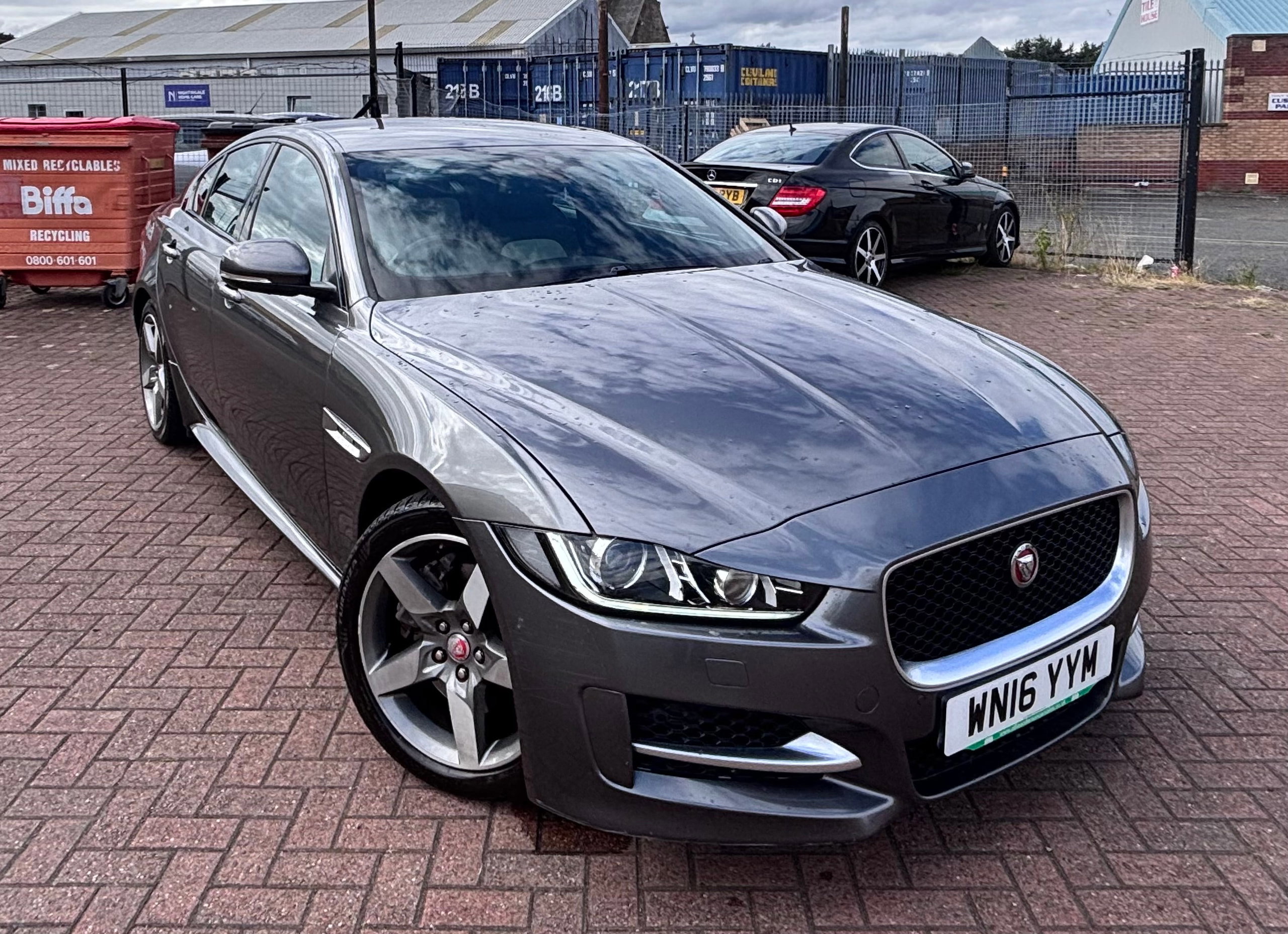 Jaguar Xe
