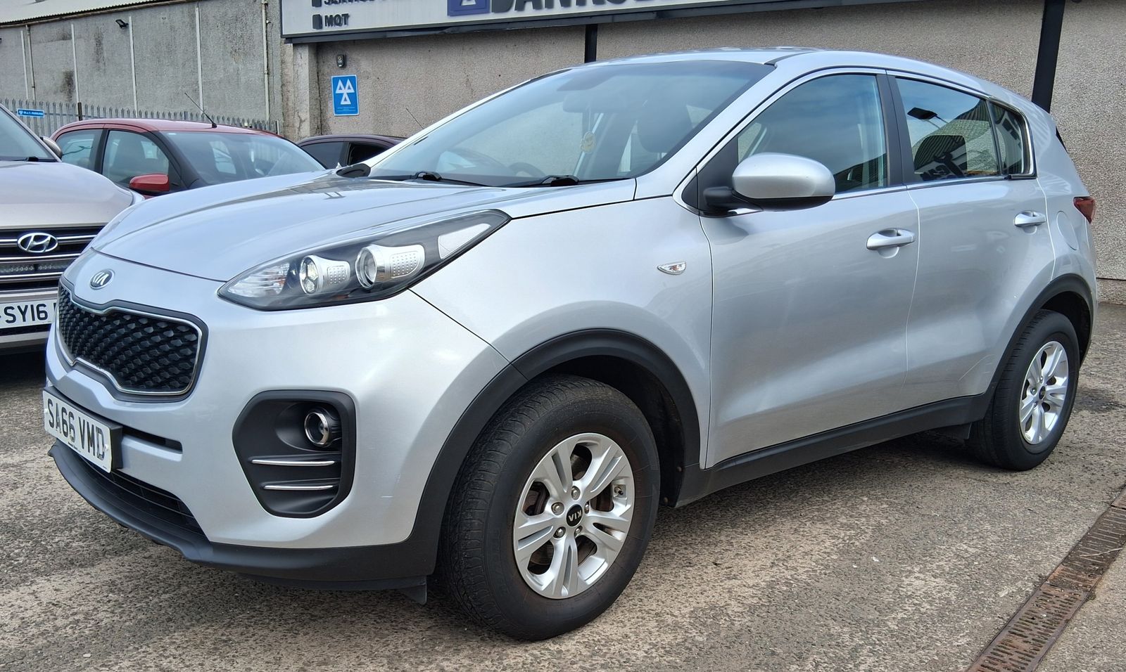 Kia Sportage 1.7 CRDi 1 SUV 5dr Diesel Manual Euro 6 (s/s) (114 bhp) 5dr Manual 2016