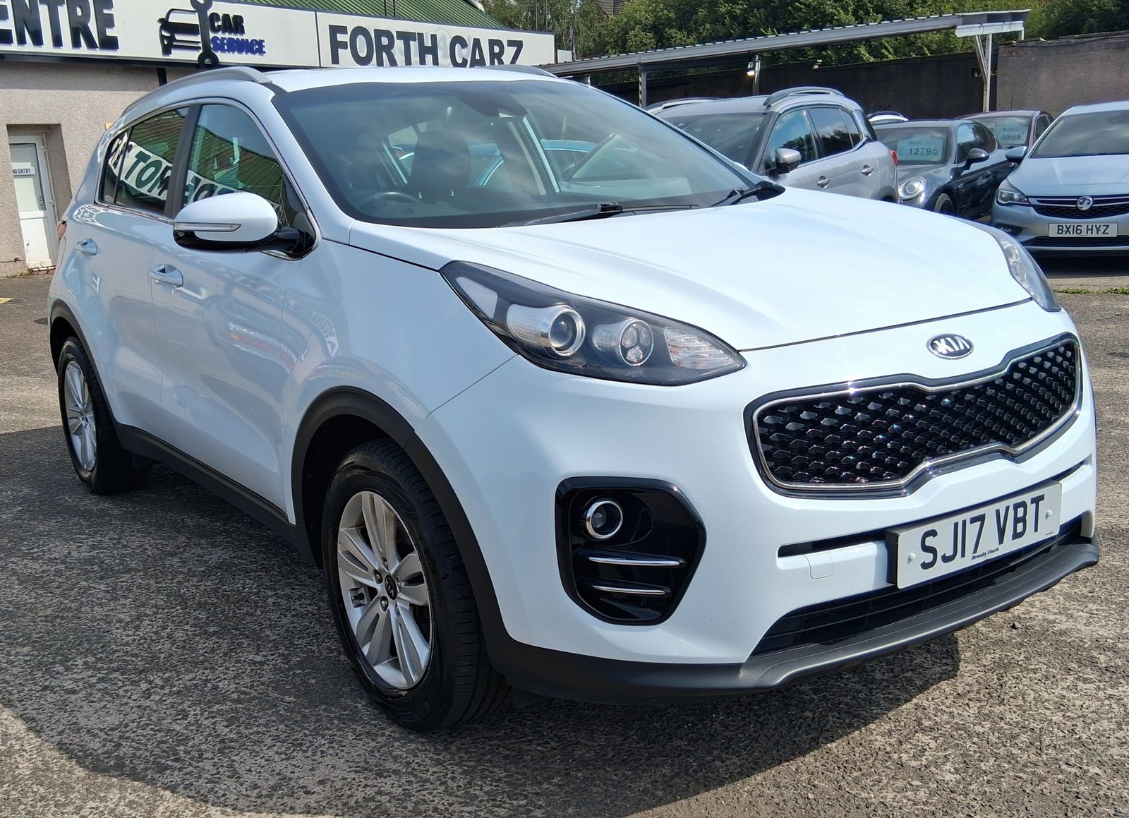 Kia Sportage 1.7 CRDi 2 SUV 5dr Diesel Manual Euro 6 (s/s) (114 bhp) 5dr Manual 2017