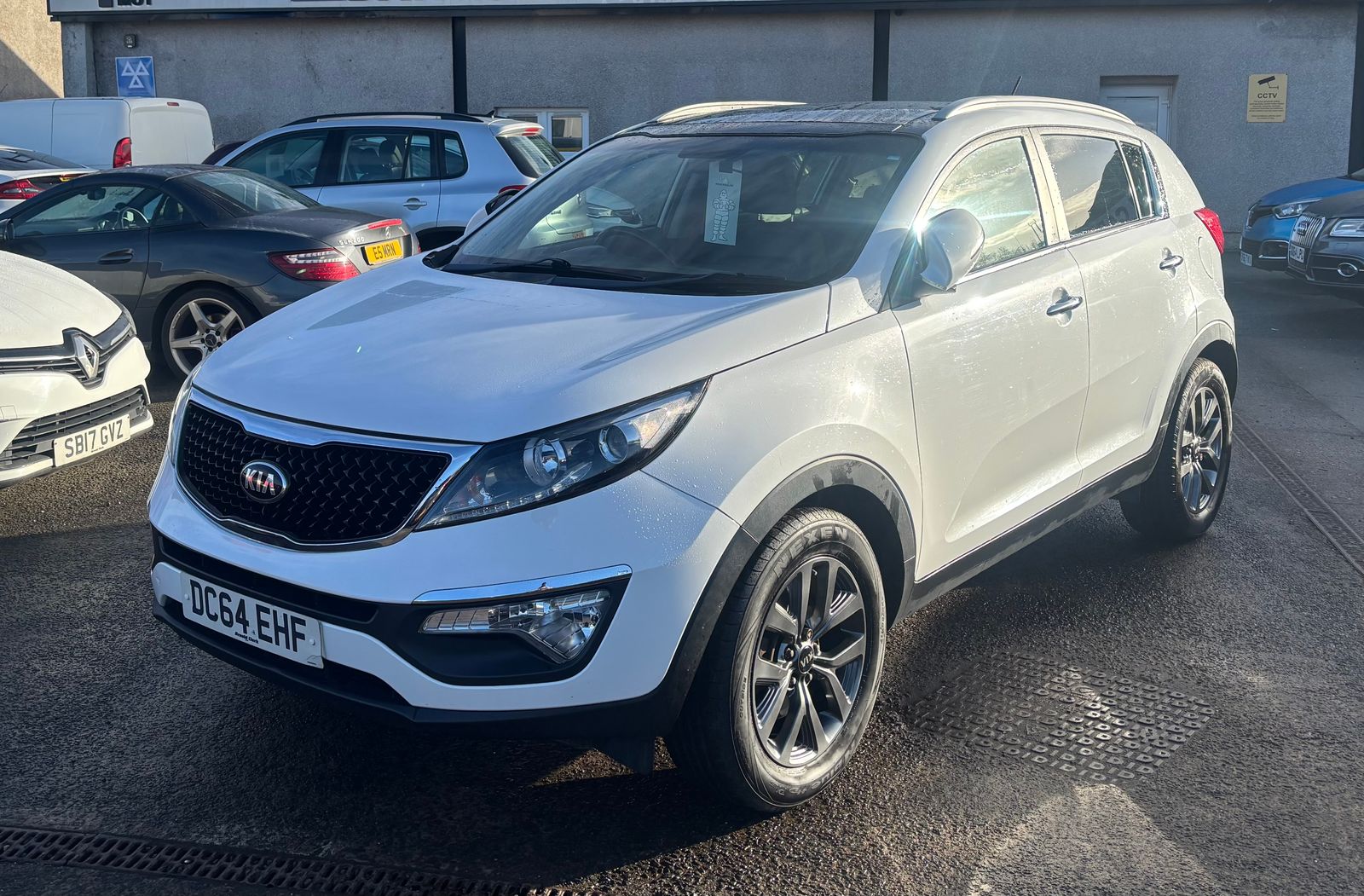 Kia Sportage 1.7 CRDi EcoDynamics 2 SUV 5dr Diesel Manual 2WD Euro 5 (s/s) (114 bhp) 5dr Manual 2015