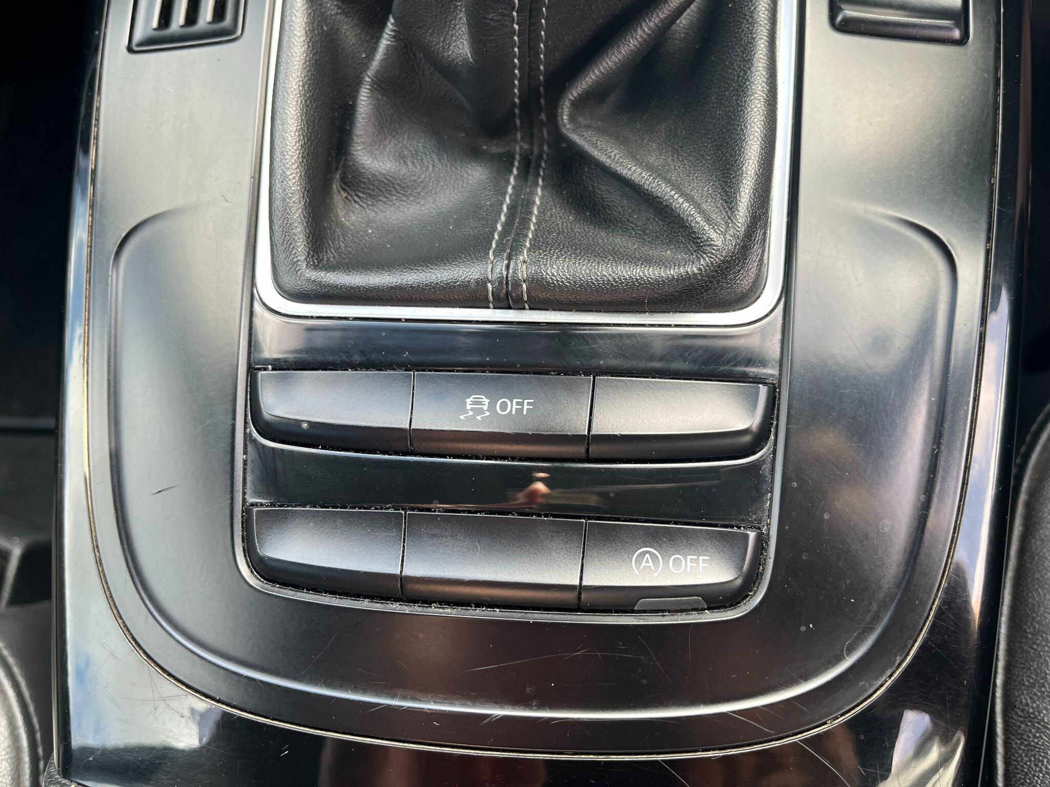 Audi A4 Avant 2.0 TDI Black Edition Euro 5 (s/s) 5dr 5dr Manual 2025