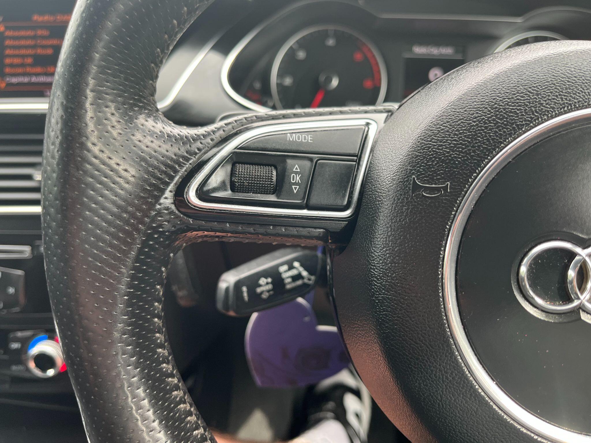 Audi A4 Avant 3.0 TDI V6 Black Edition S Tronic quattro Euro 5 (s/s) 5dr 5dr Automatic 2025