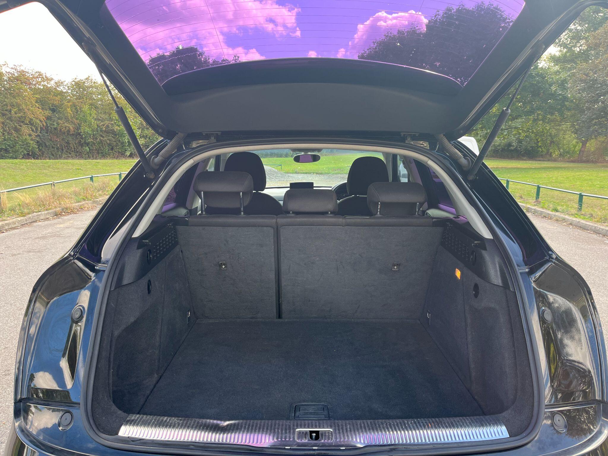 Audi Q3 2.0 TDI SE S Tronic quattro Euro 5 (s/s) 5dr 5dr Automatic 2025