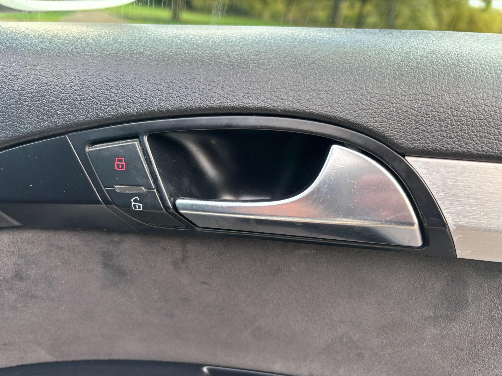 Audi Q7 3.0 TDI V6 S line Tiptronic quattro Euro 5 5dr 5dr Automatic 2025