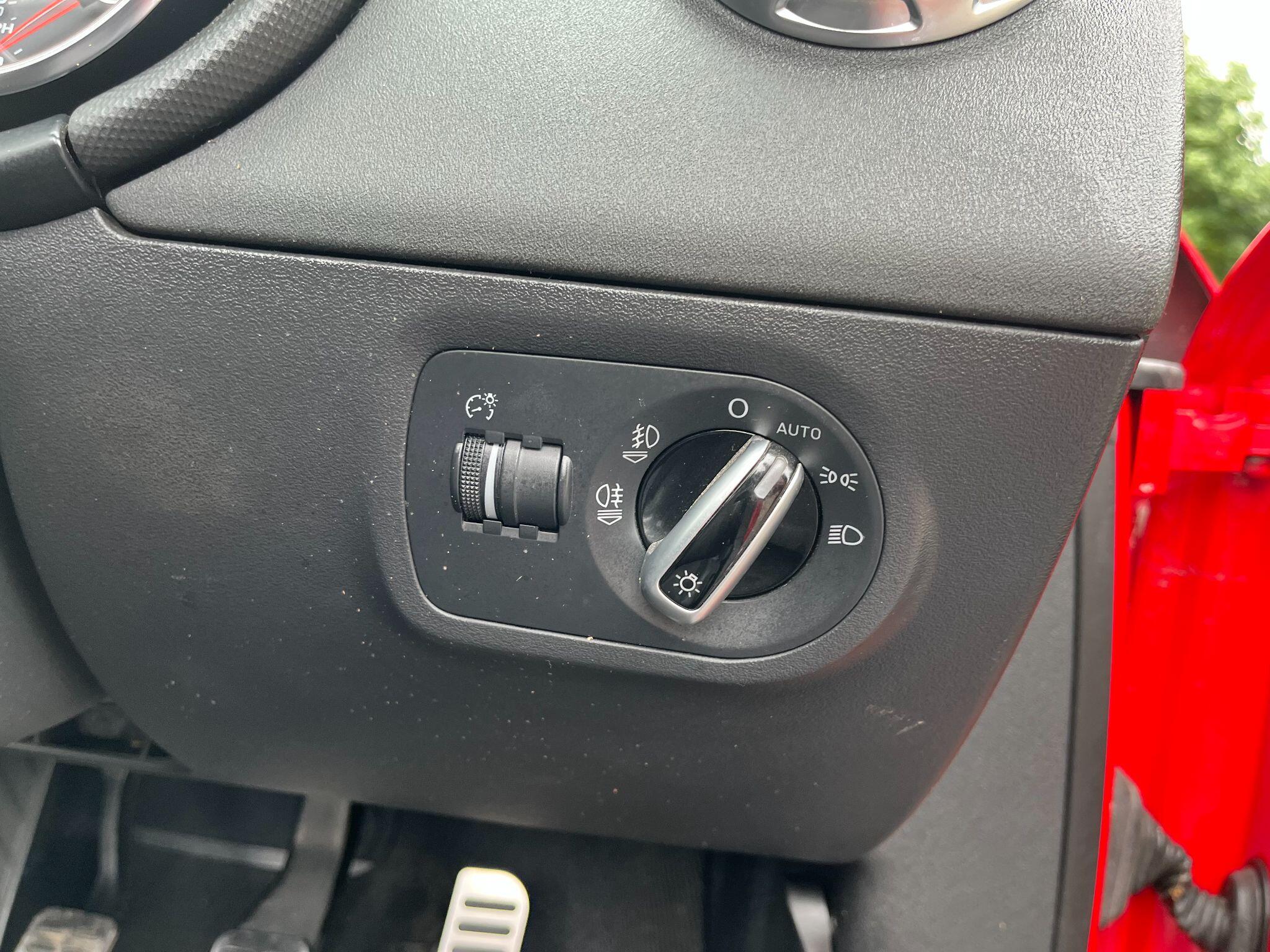 Audi TT 2.0 TDI Black Edition Roadster quattro Euro 5 2dr 2dr Manual 2025