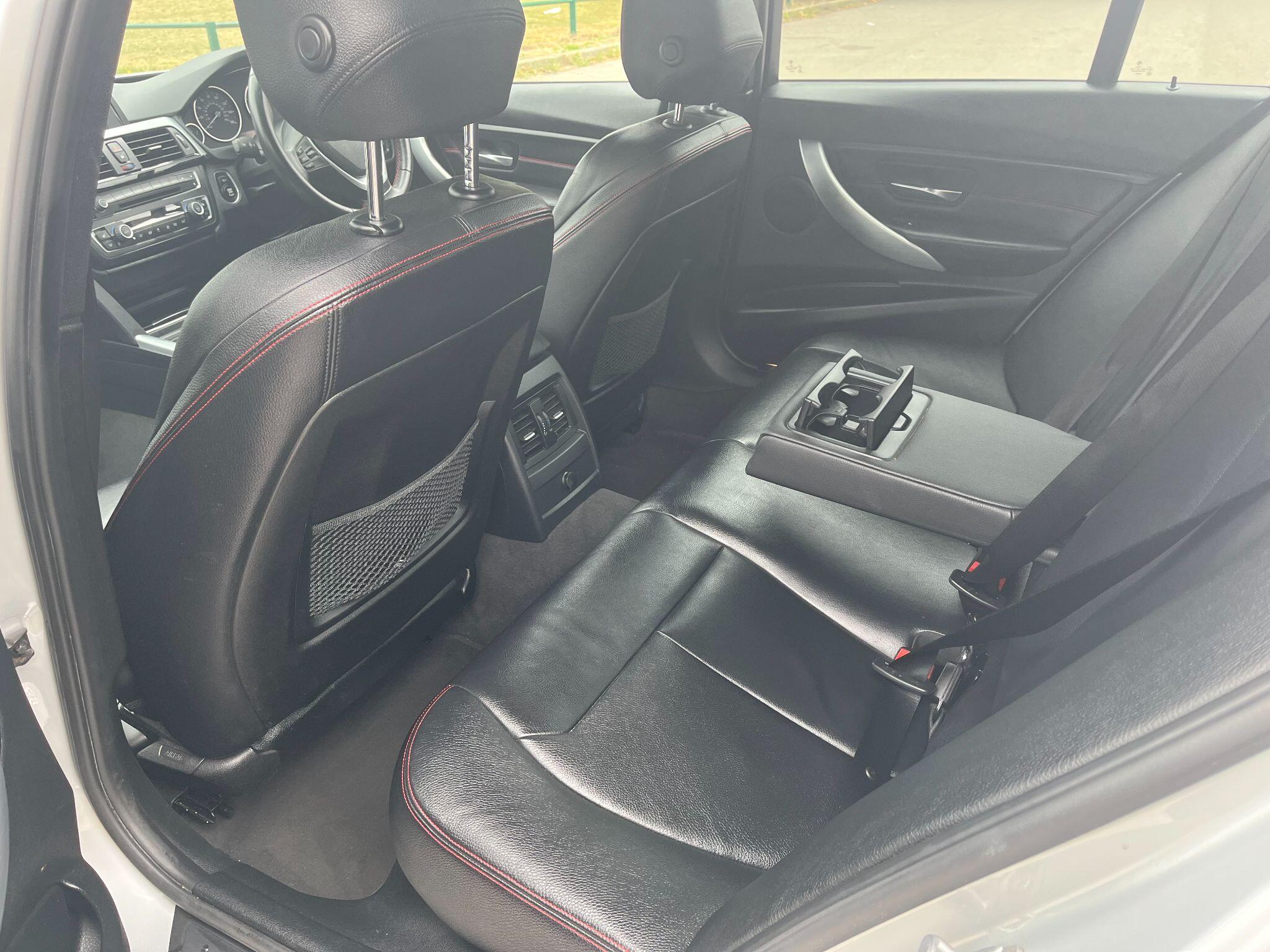 BMW 3 Series 2.0 320d Sport xDrive Euro 5 (s/s) 4dr 4dr Manual 2025