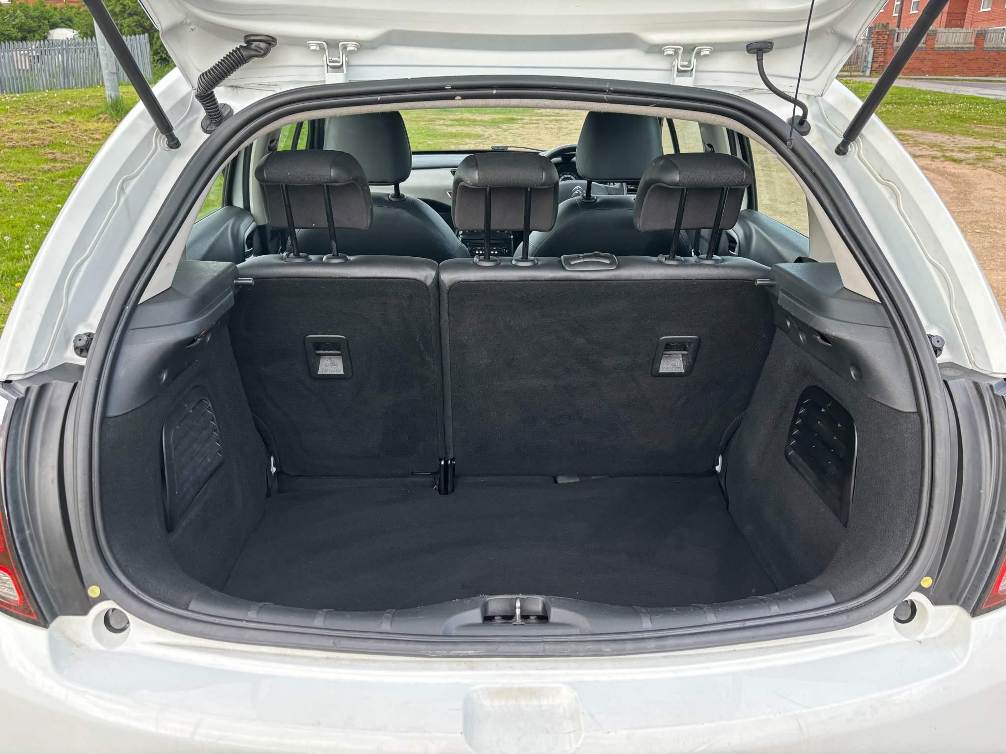 Citroen C3 1.2 PureTech VTR+ Euro 6 5dr 5dr Manual 2025