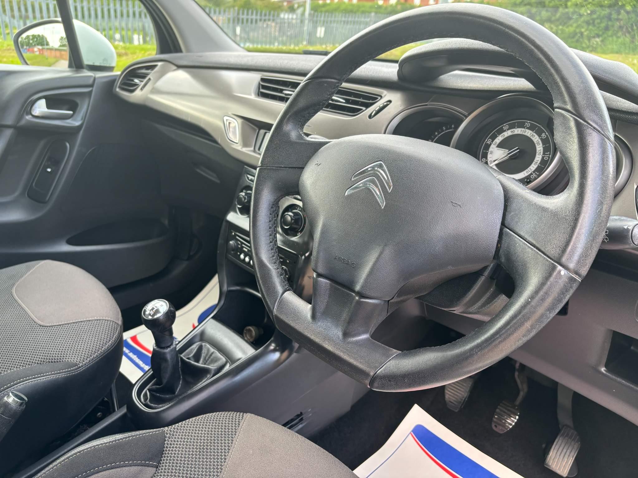 Citroen C3 1.2 PureTech VTR+ Euro 6 5dr 5dr Manual 2025