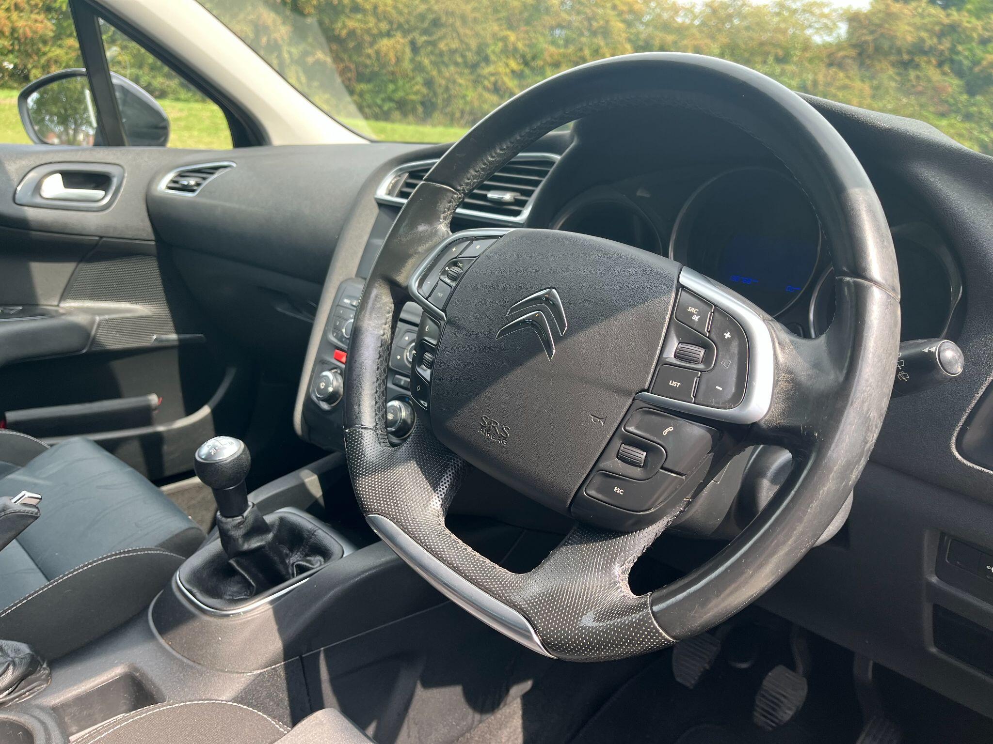 Citroen C4 1.6 HDi 16V VTR+ Euro 5 5dr 5dr Manual 2025