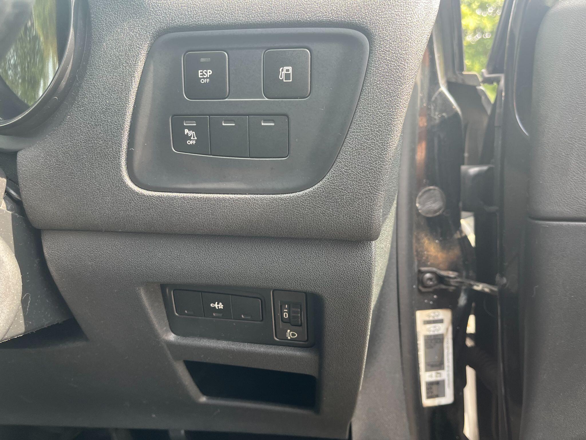 Citroen C4 1.6 HDi 16V VTR+ Euro 5 5dr 5dr Manual 2025