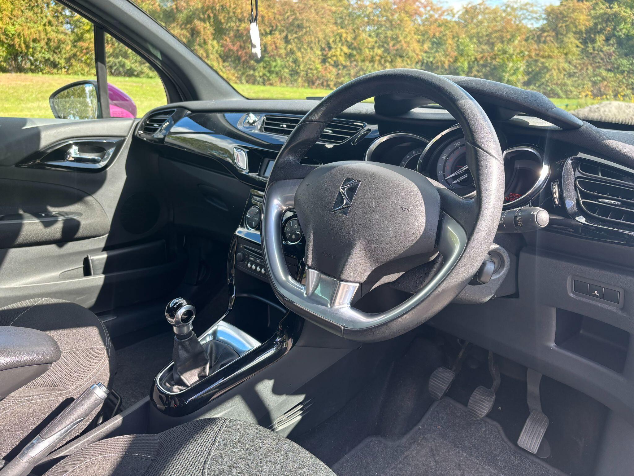 Citroen DS3 1.6 VTi DStyle Plus Euro 5 3dr 3dr Manual 2025